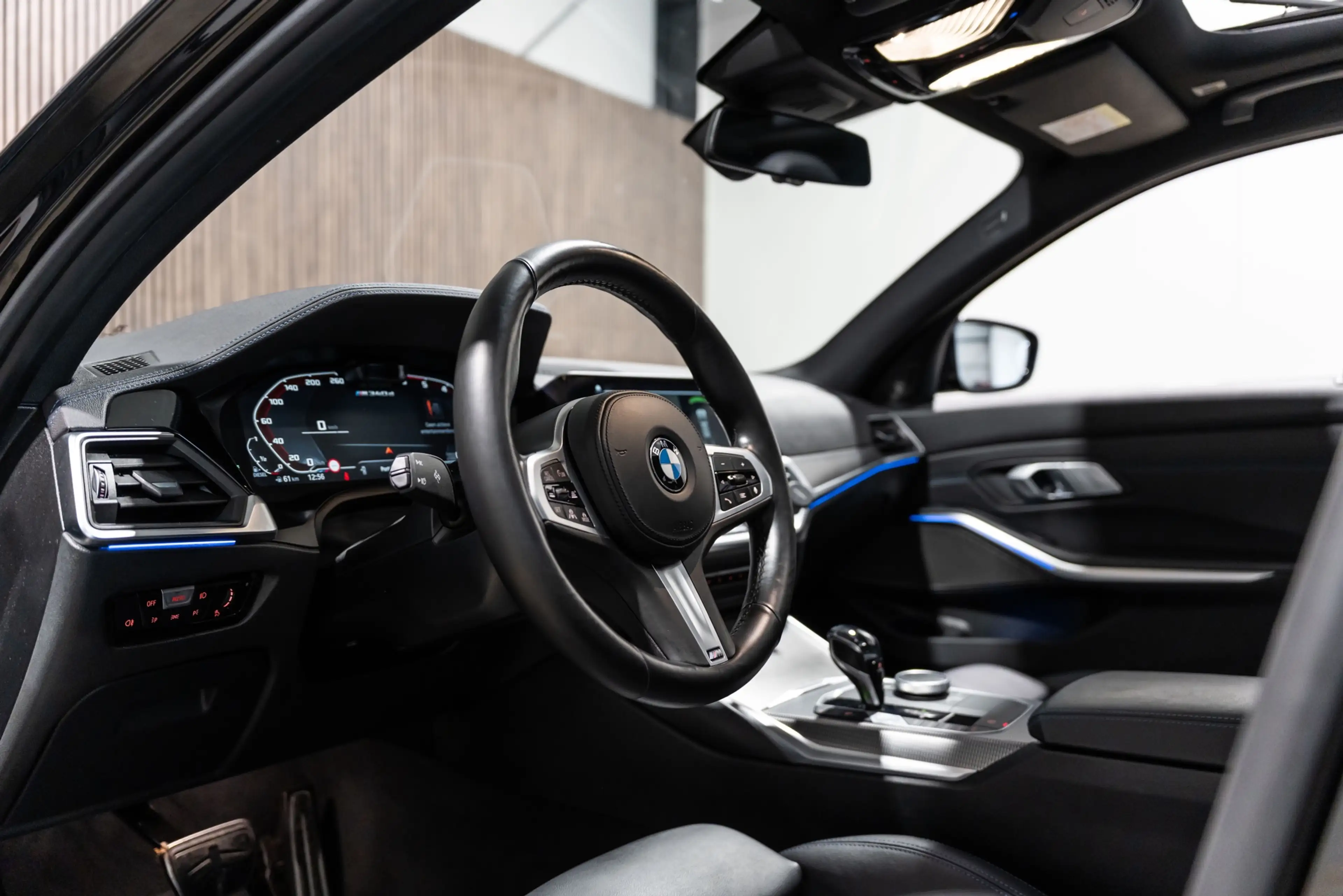BMW 340 3-serie Touring M340d xDrive High Executive Pano L — photo 12