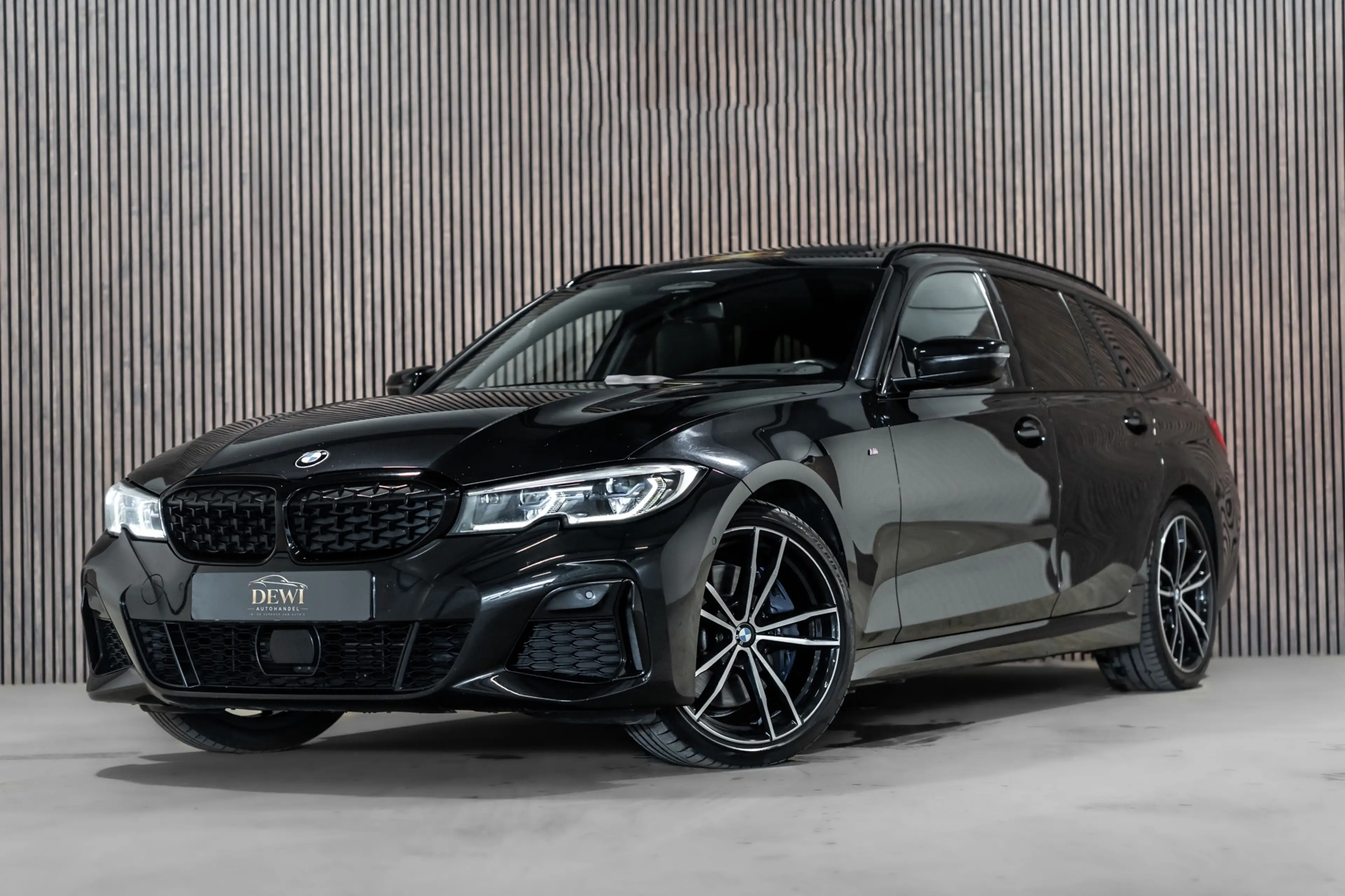 BMW 340 3-serie Touring M340d xDrive High Executive Pano L