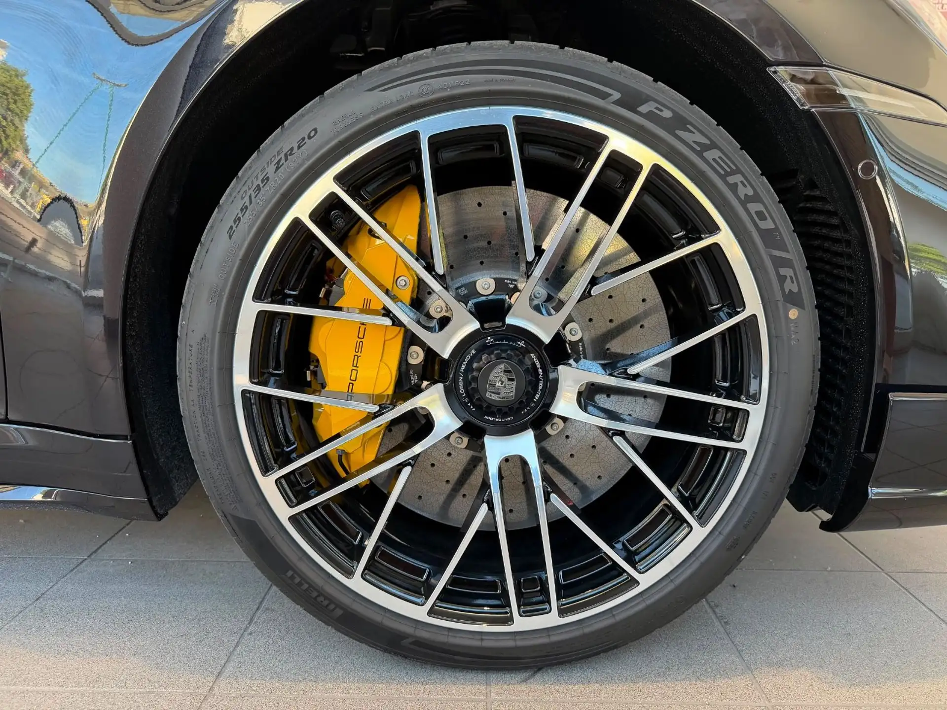 포르쉐 911 Turbo S Cabriolet 2026 검정 사진 5
