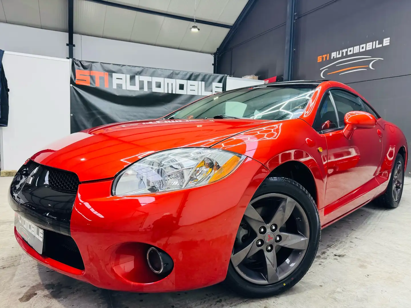 Mitsubishi Eclipse MITSUBISHI ECLIPSE 2.4 ESSENCE + LPG ( depot vente Narancs - 1