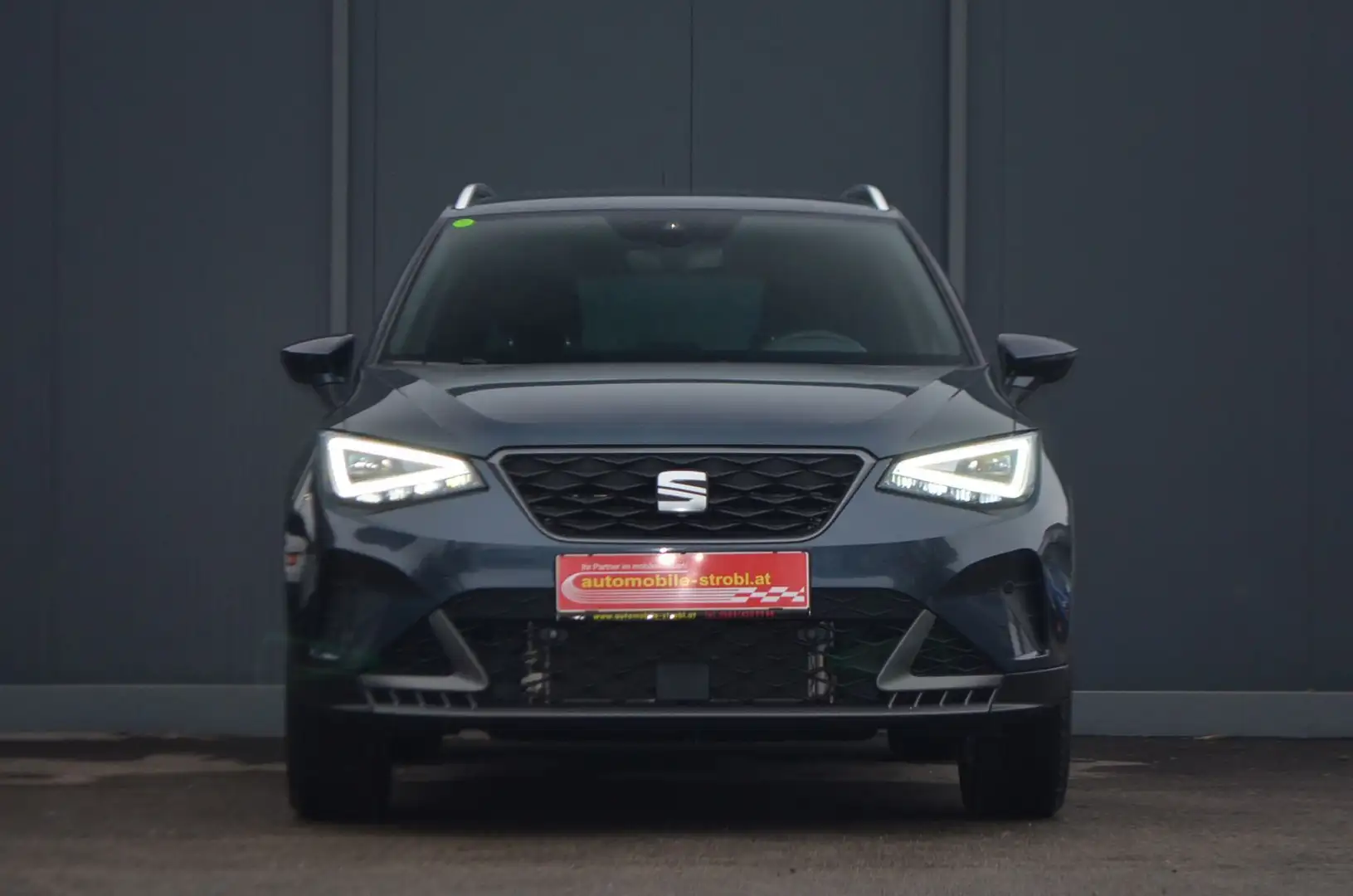 SEAT Arona TSI FR-Line * LED * Virt.C. * ACC * Werksgarantie Gris - 2