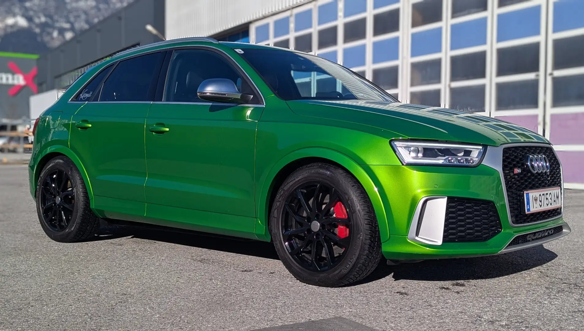 Audi RS Q3 RS Q3 2,5 TFSI quattro performance S-tronic performance Grün - 1
