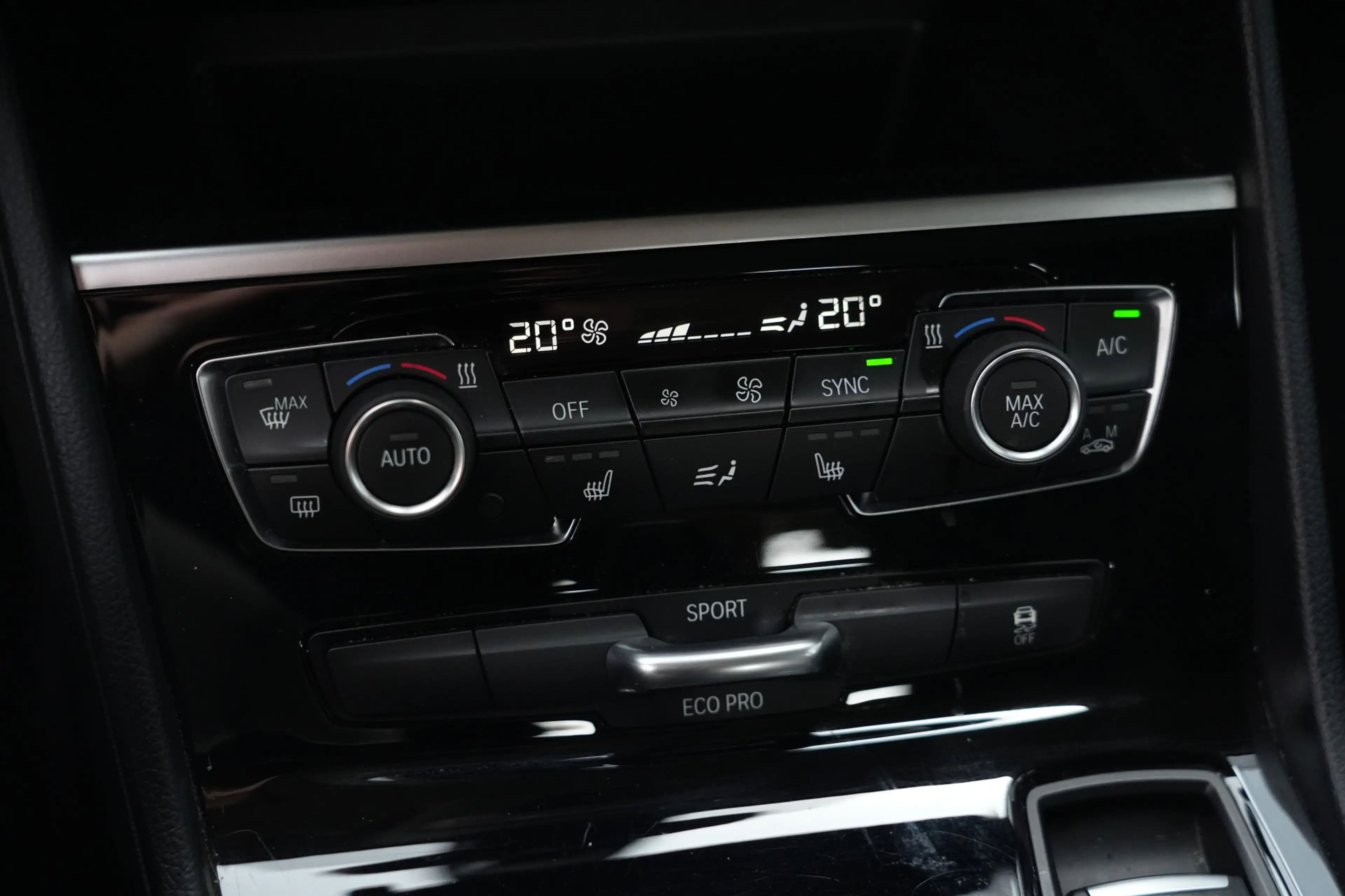 BMW 225 2-serie Active Tourer 225i xDrive High Executive 2 — photo 13