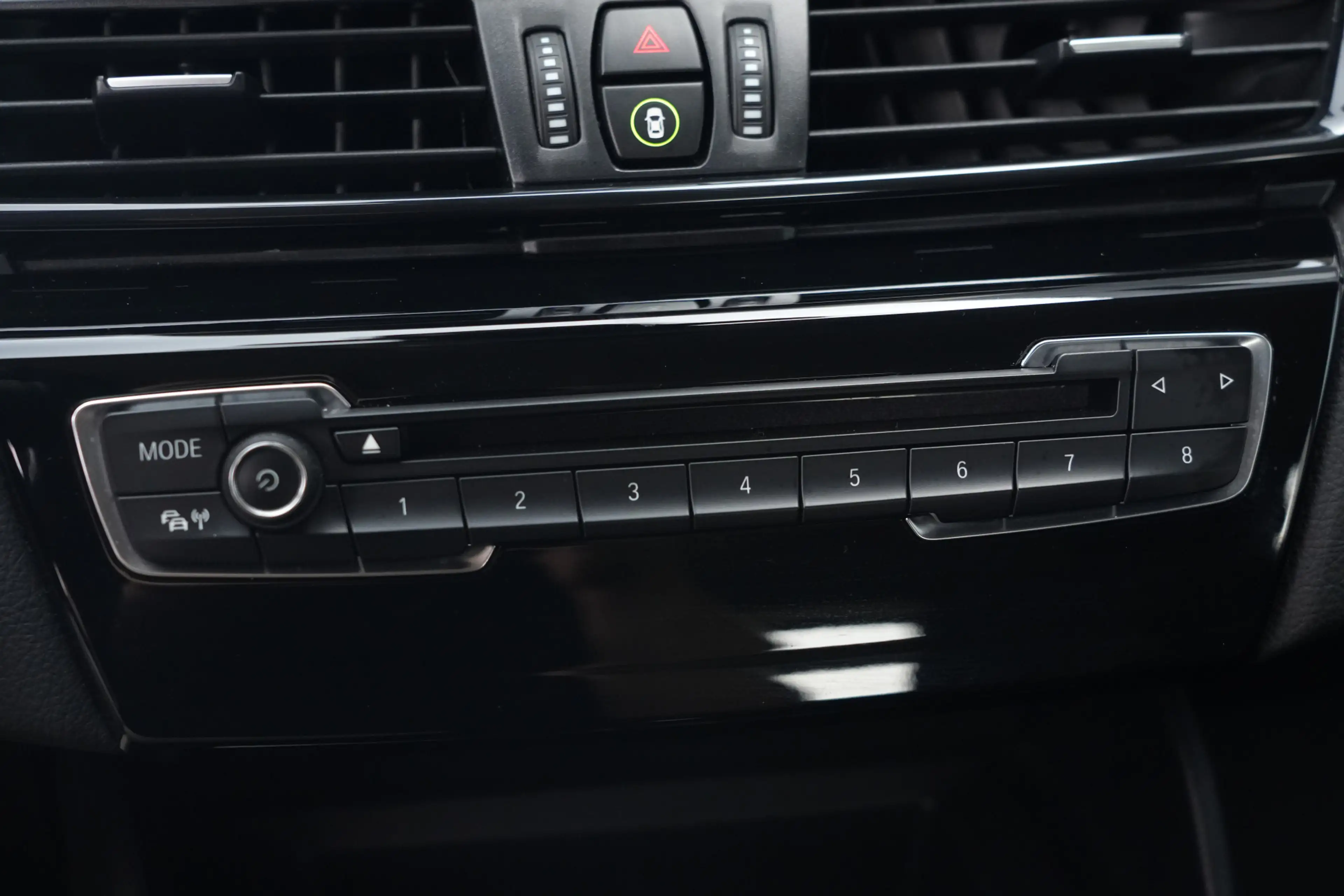 BMW 225 2-serie Active Tourer 225i xDrive High Executive 2 — photo 14