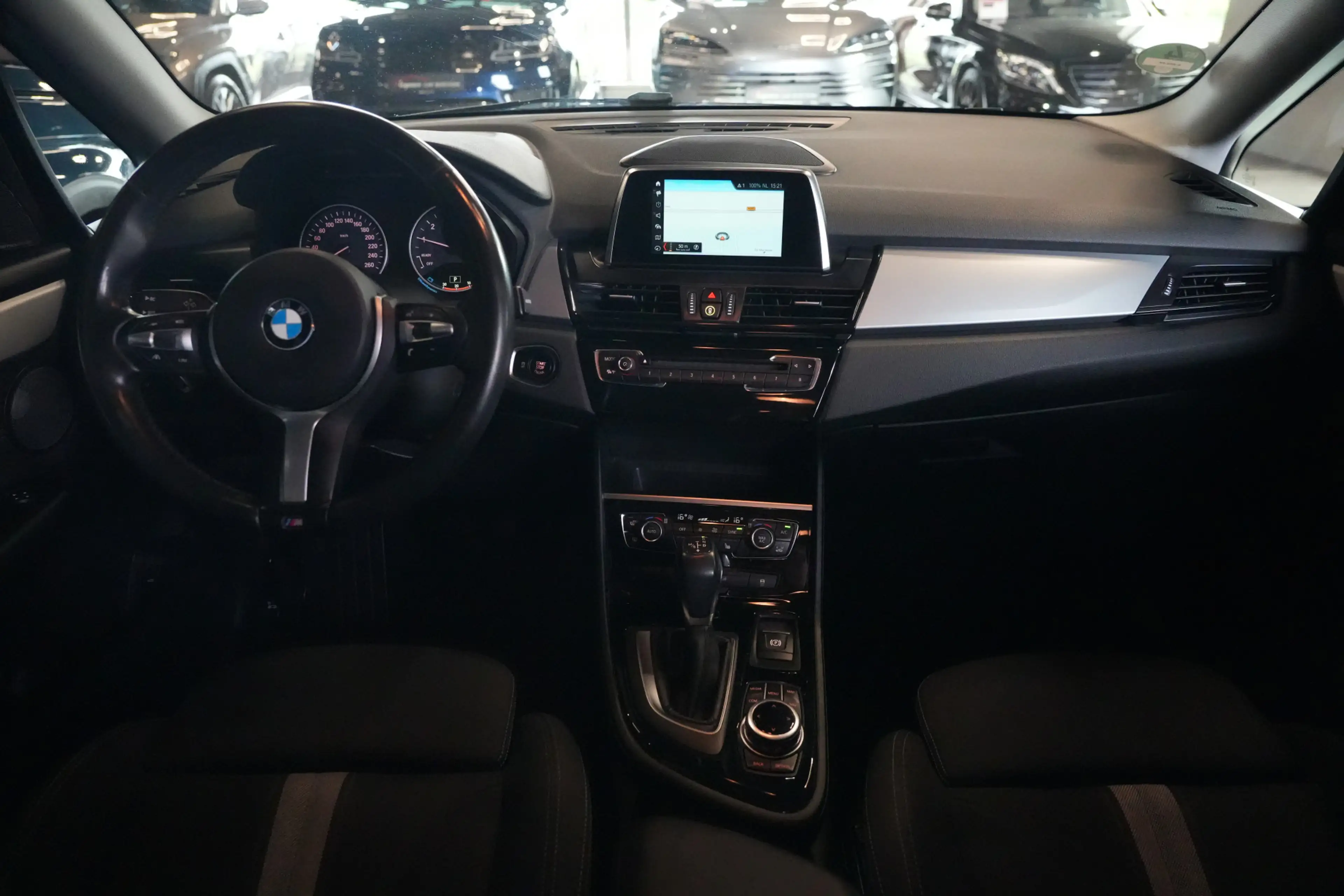 BMW 225 2-serie Active Tourer 225i xDrive High Executive 2 — photo 3
