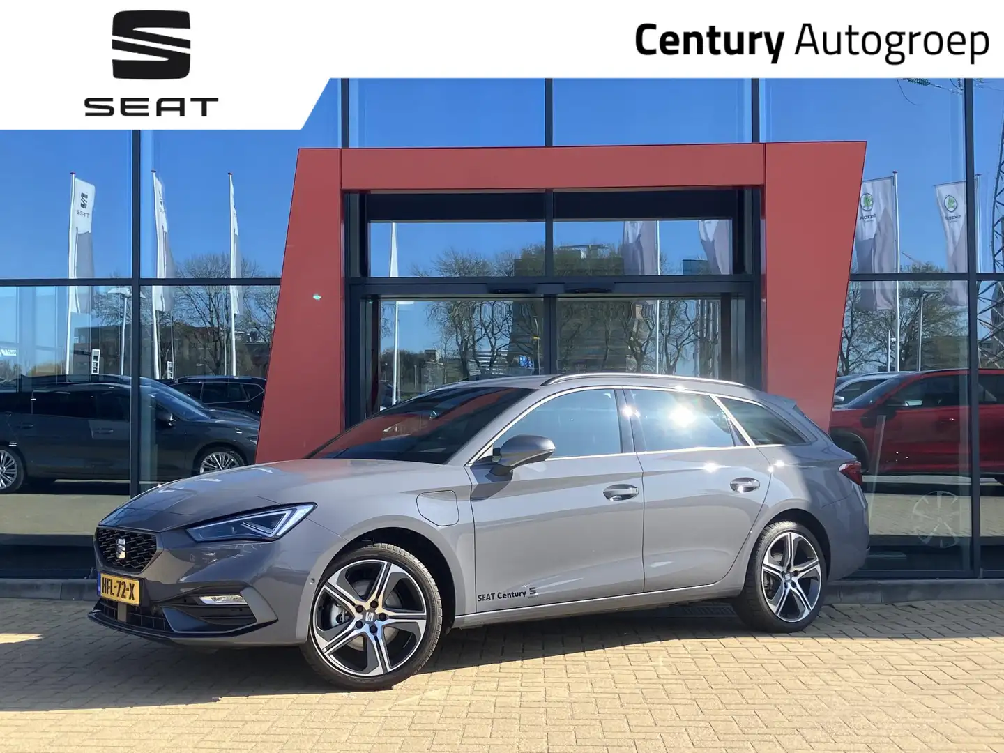 SEAT Leon Sportstourer FR PHEV First Edition 1.5 TSI eHybrid Gris - 1