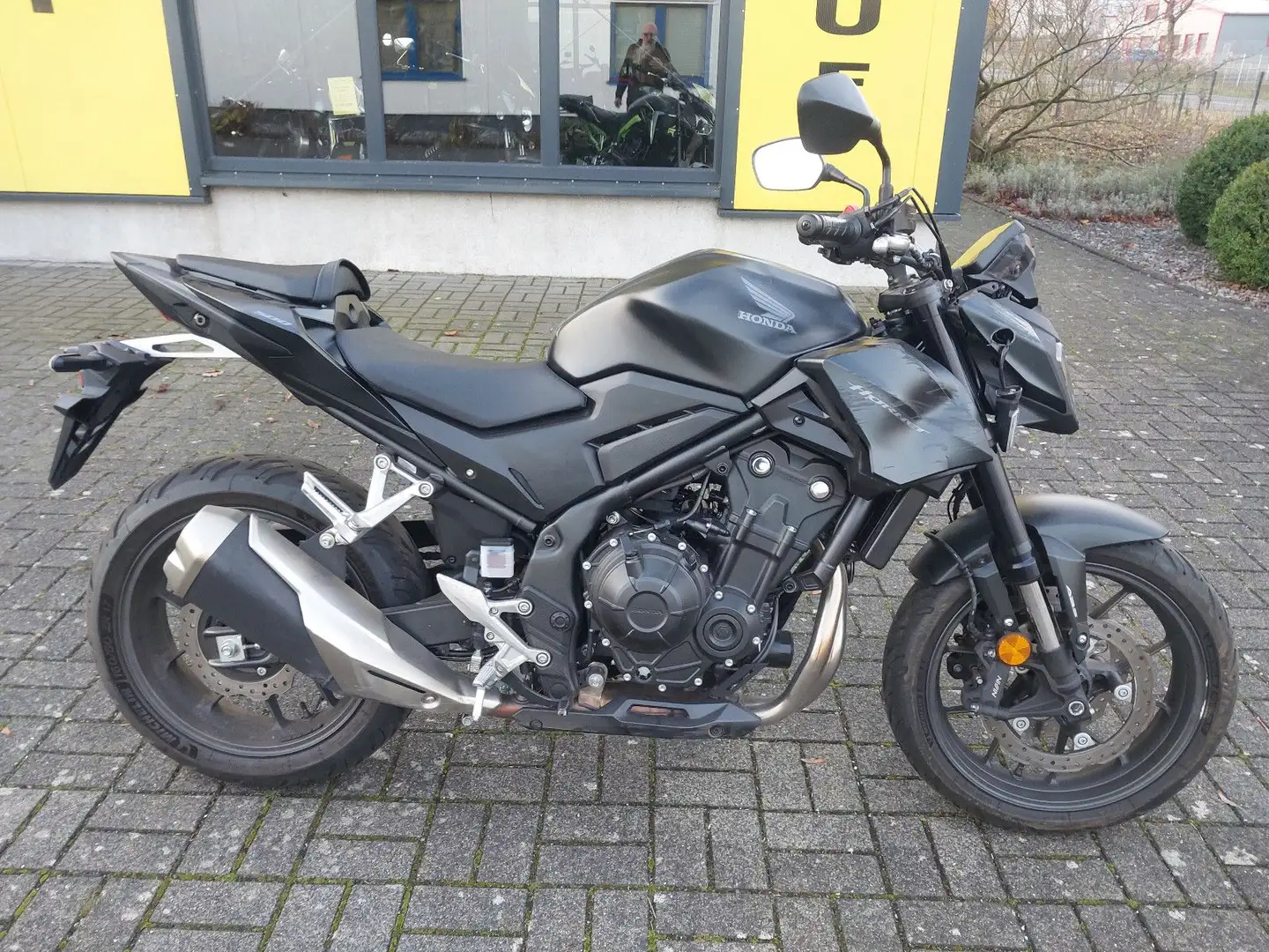 Honda CB 500 F Hornet Schwarz - 1