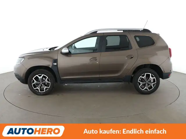 Dacia Duster view 3