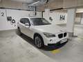 BMW X1 xDrive20d Aut. xLine Sport Vollleder rot Weiß - thumbnail 3