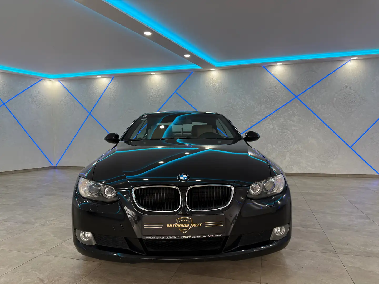 BMW 320 320i Cabrio Aut.*LEDER*XENON*NEUE PÜ* Schwarz - 2