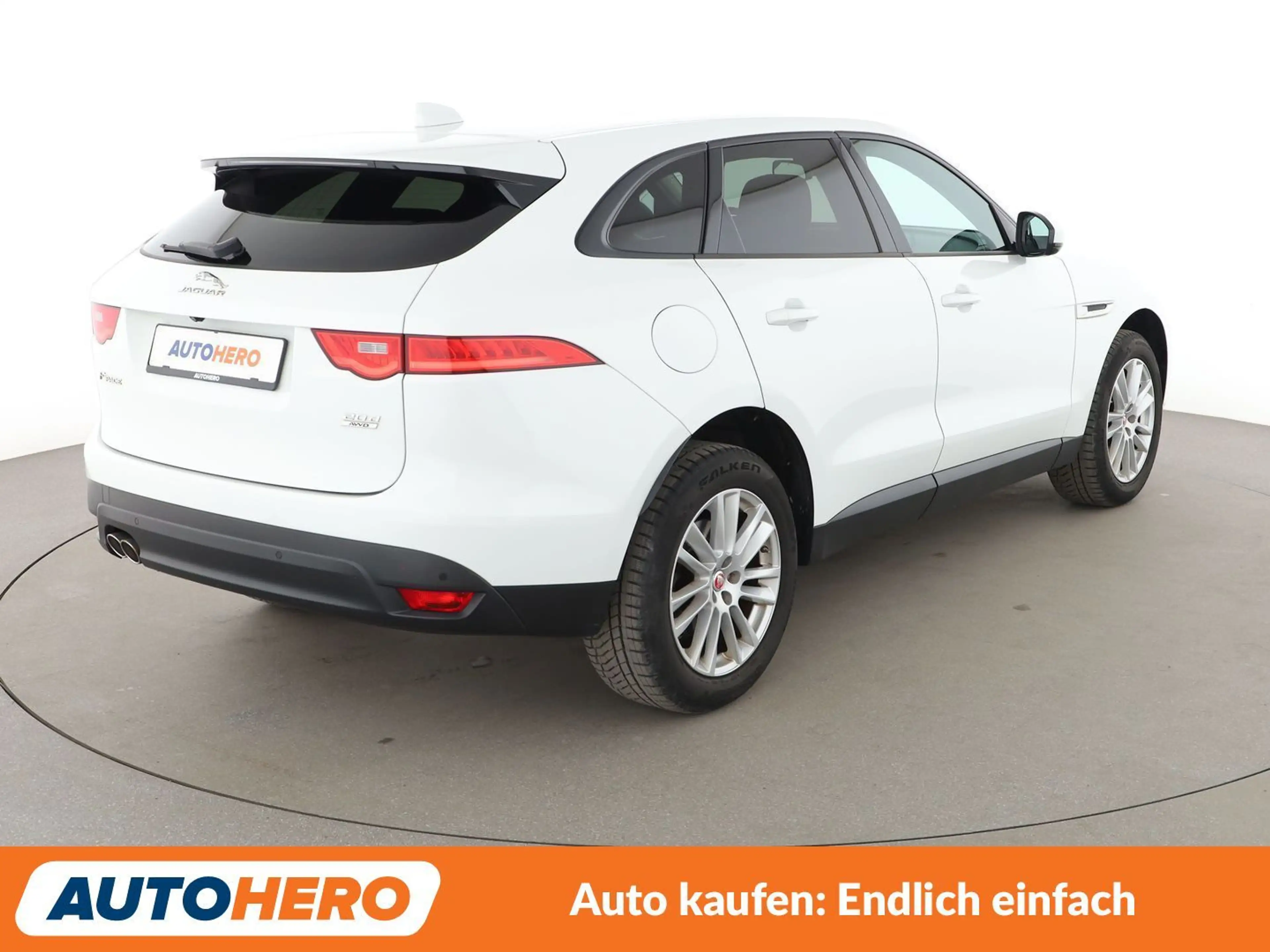 Jaguar F-Pace 20d Pure AWD Aut.*NAV*TEMPO*CAM*PDC*SHZ*AHK* — photo 6