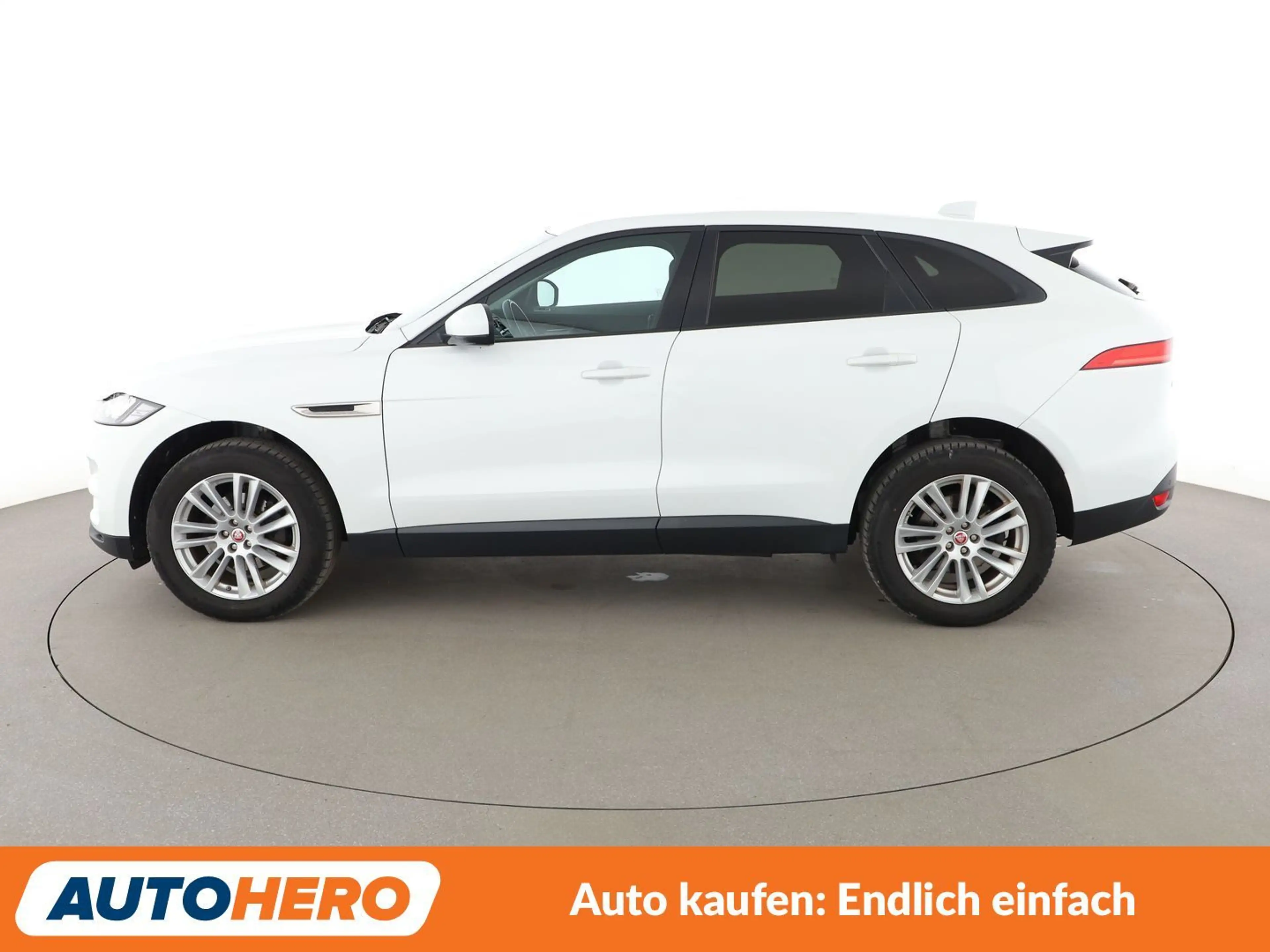 Jaguar F-Pace 20d Pure AWD Aut.*NAV*TEMPO*CAM*PDC*SHZ*AHK* — photo 3