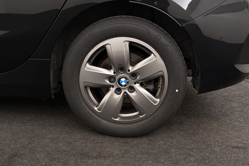 BMW 118 iA + GPS + CARPLAY + CAMERA + PDC + CRUISE(ACC) + — photo 15