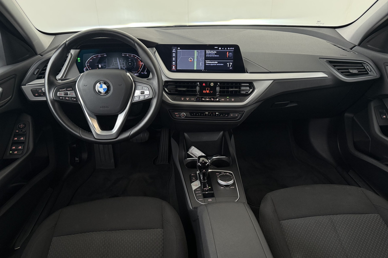 BMW 118 iA + GPS + CARPLAY + CAMERA + PDC + CRUISE(ACC) + — photo 9