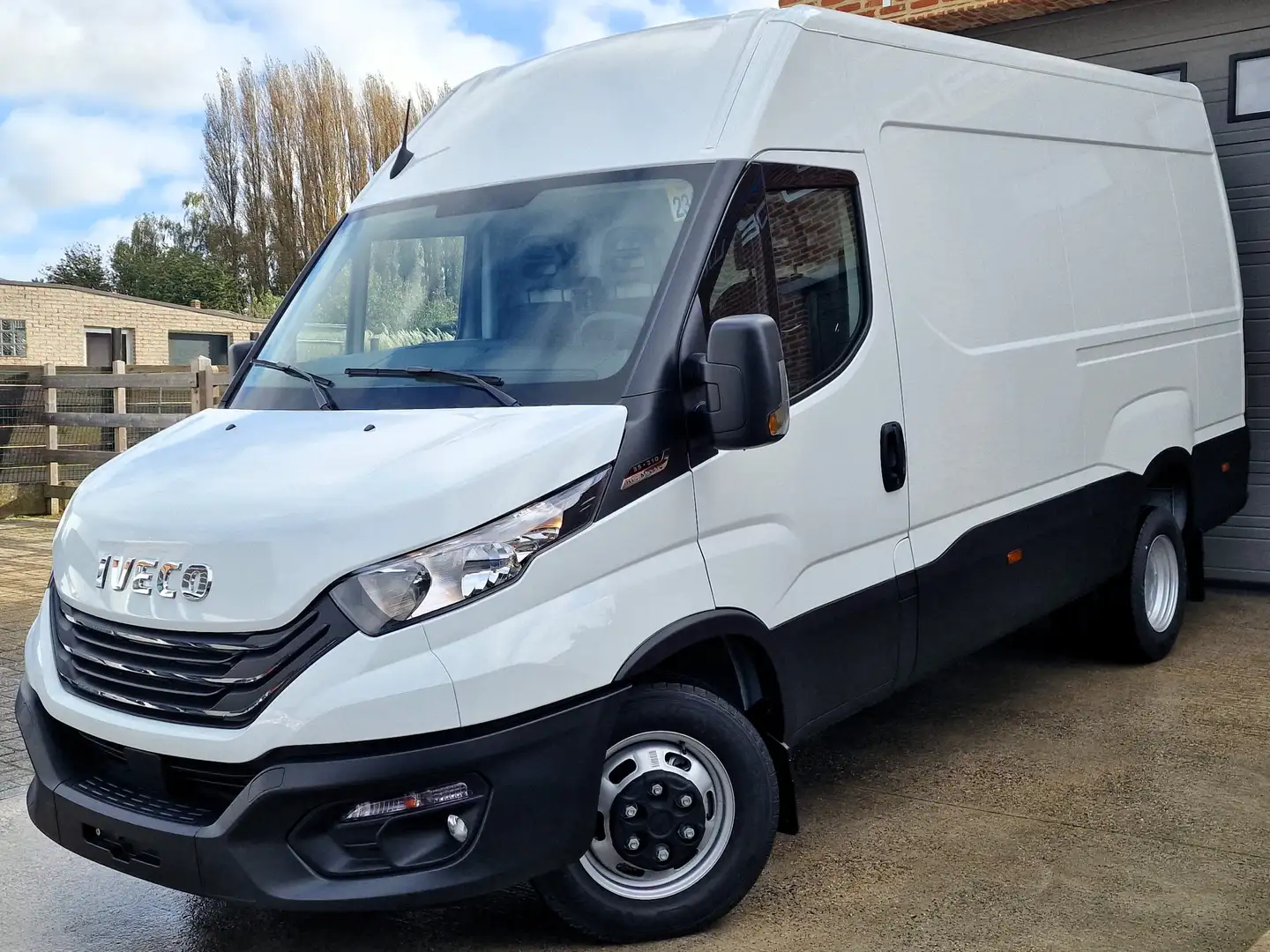 Iveco Daily 35C21 39.990EX 210PK Automaat NIEUW 0KM Trekh 3.5T Bílá - 1