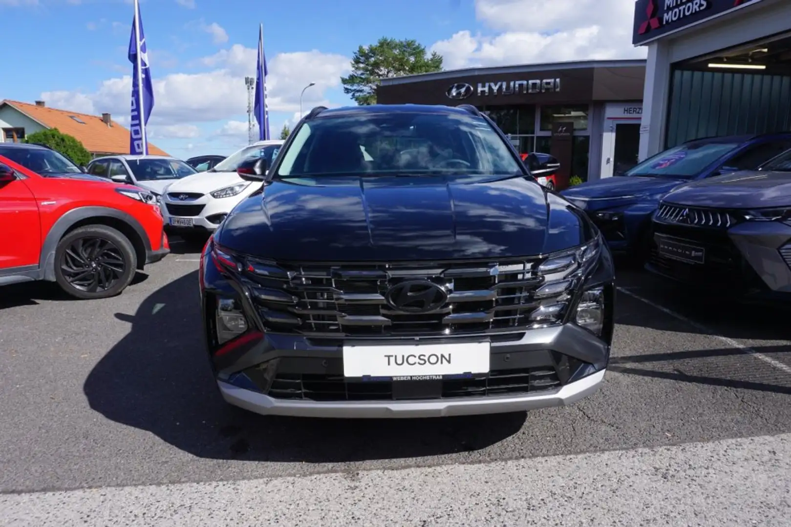 Hyundai TUCSON NX4 Comfort Line 1,6 T-GDi HEV 2WD AT t7hc1 Schwarz - 2