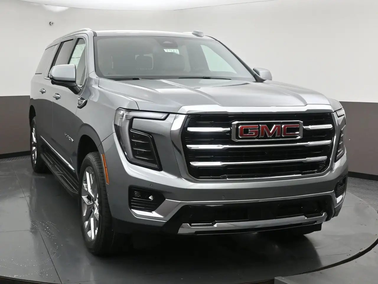 GMC Yukon снимка GMC Yukon