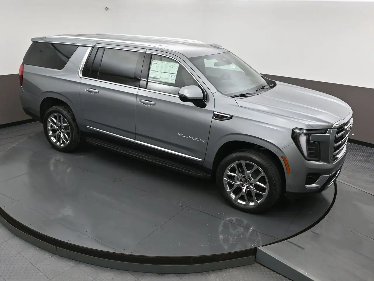 GMC Yukon снимка GMC Yukon