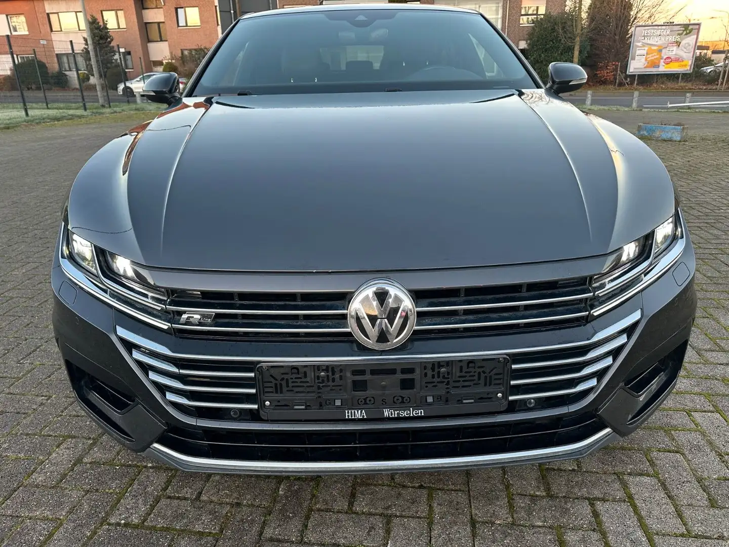 Volkswagen Arteon R-Line Gris - 2