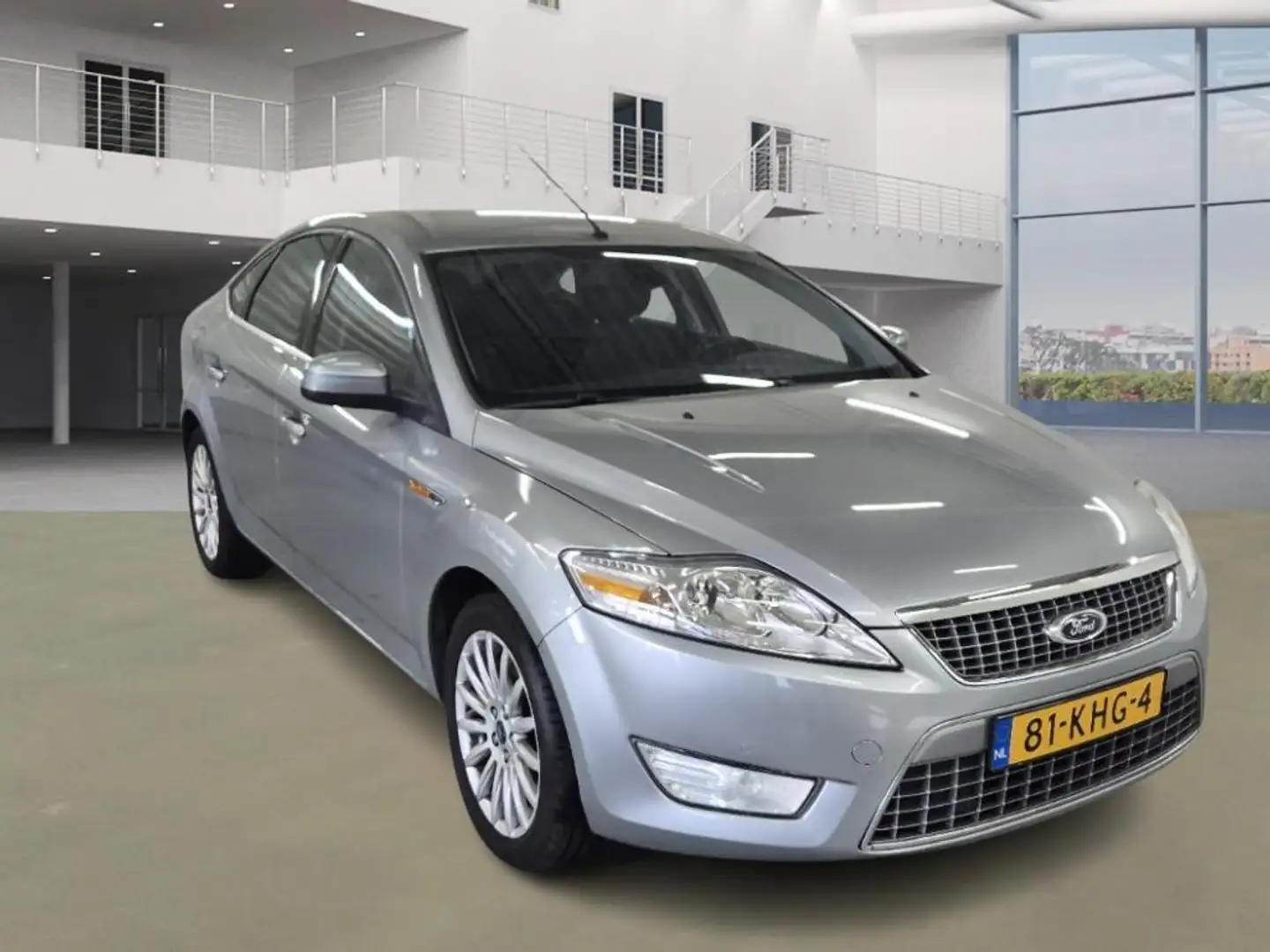 Ford Mondeo 2.0-16V Limited Grau - 2