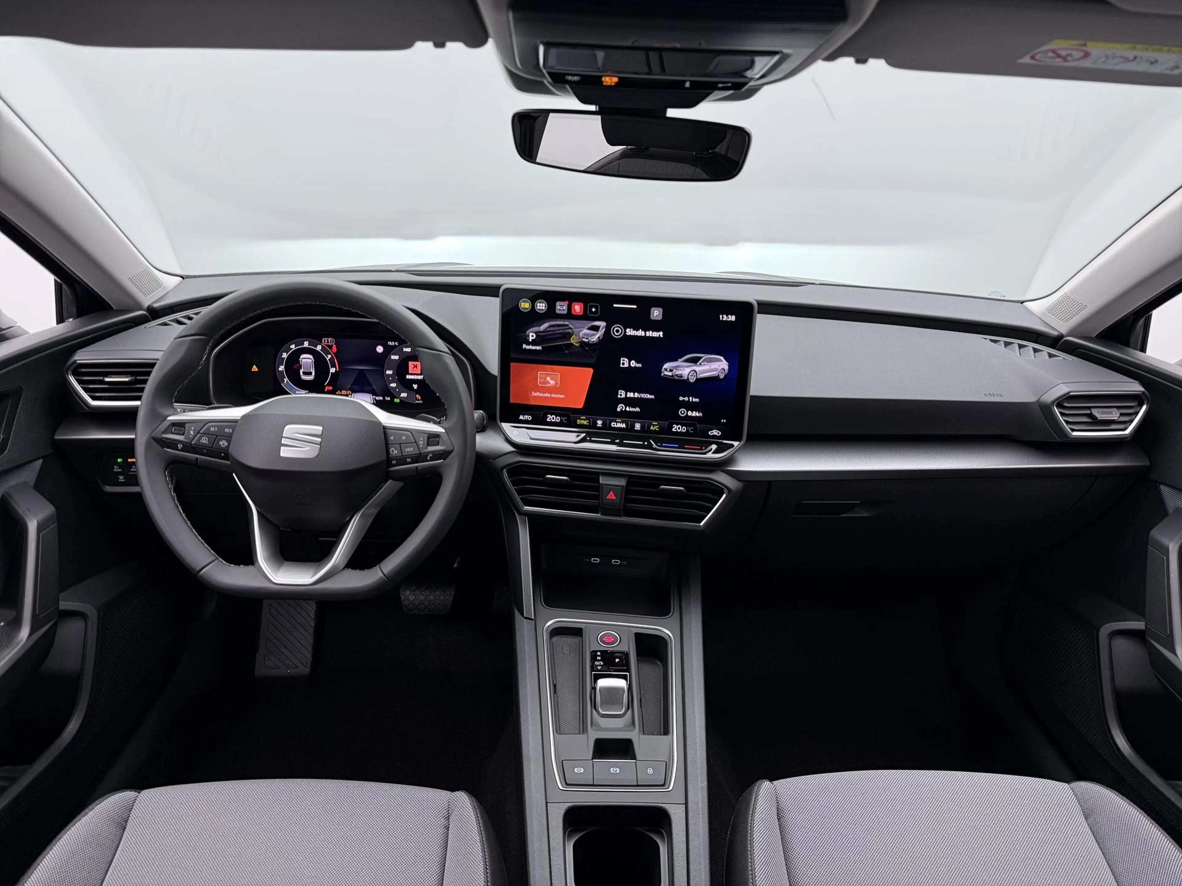 SEAT Leon Sportstourer 1.5 eTSI Style Business Intense — photo 12