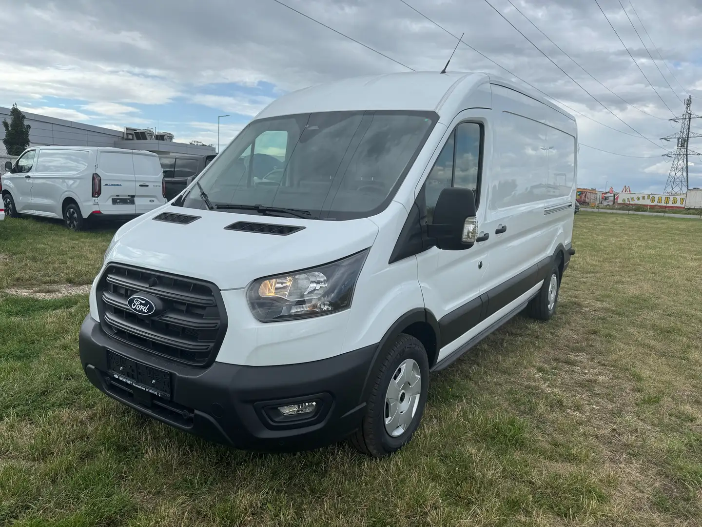 Ford Transit 2.0 Ecoblue EK 350 L3H2 Trend Weiß - 1