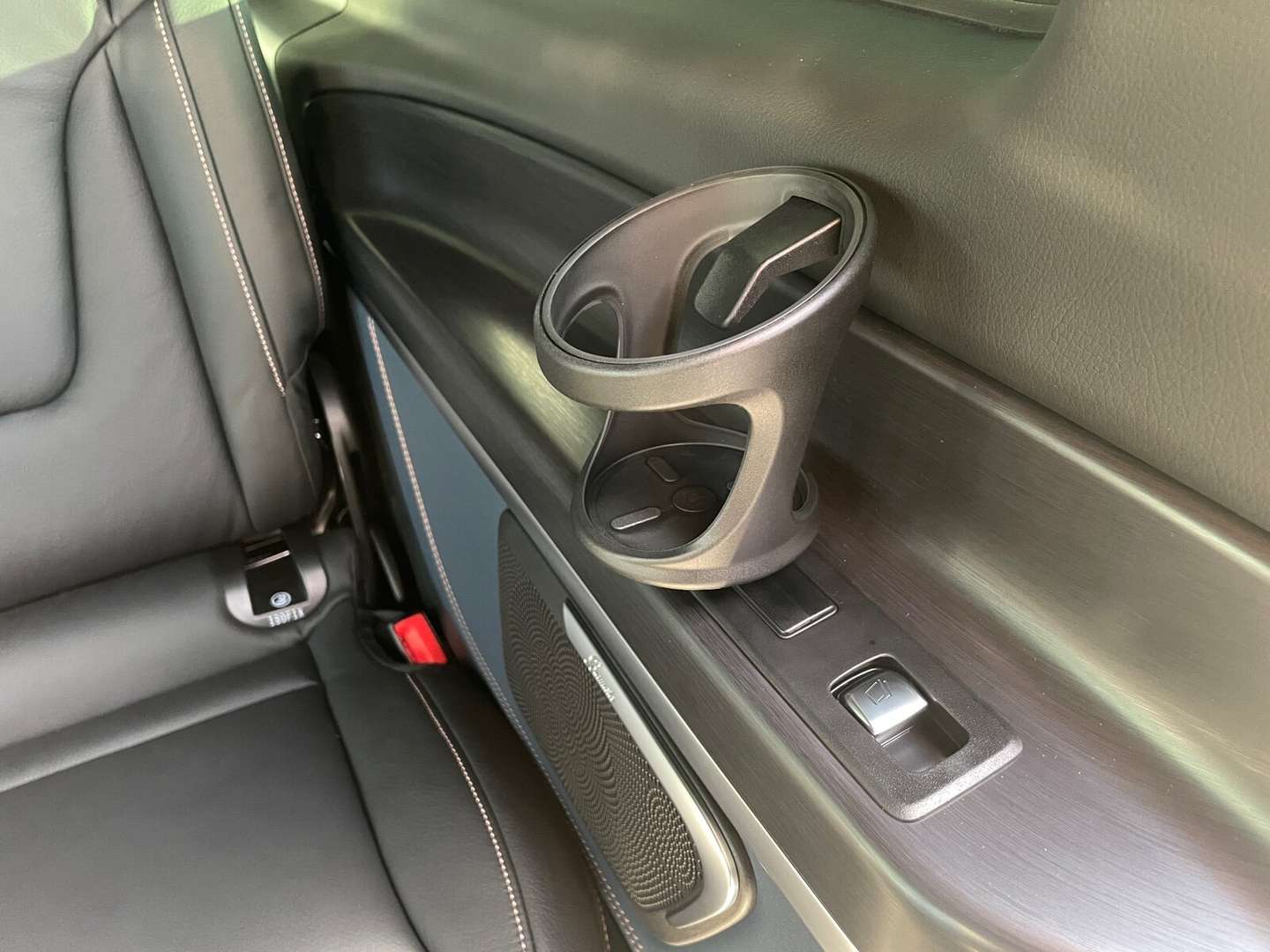 Mercedes EQV Avantgarde - 2023 - Joinsteer - #8