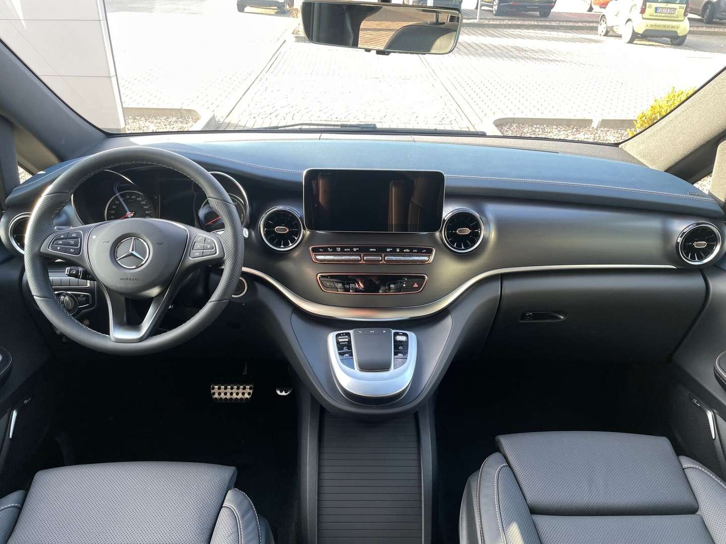 Mercedes EQV Avantgarde - 2023 - Joinsteer - #11