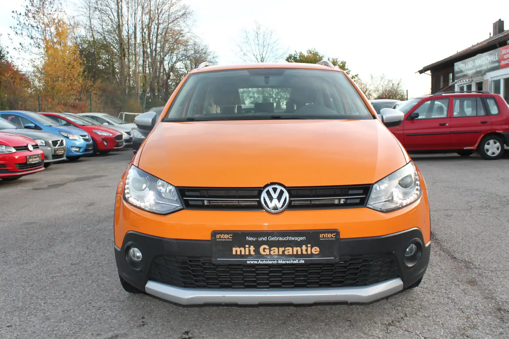 Volkswagen Polo 1,6 TDI DSG CrossPolo NAVI XENON PDC Orange - 2