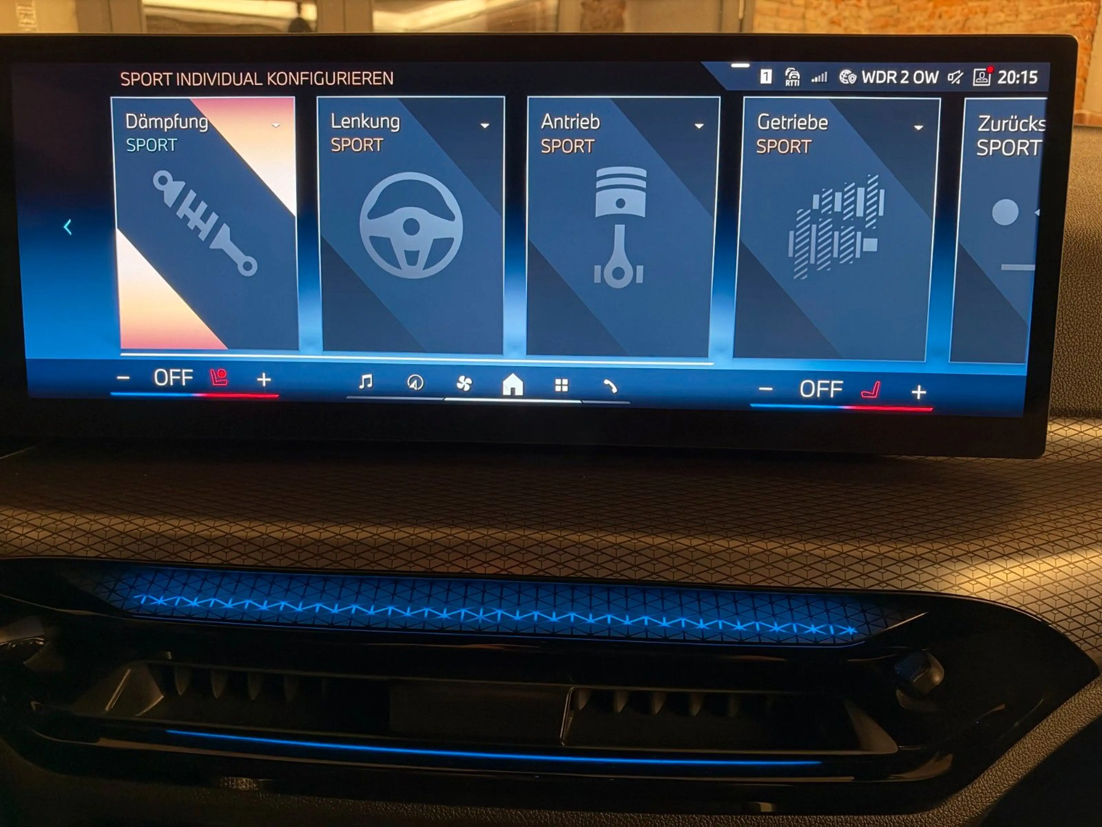 BMW 320 d xDrive M Sport Pro ACC HuD H/K Park 360° — photo 35