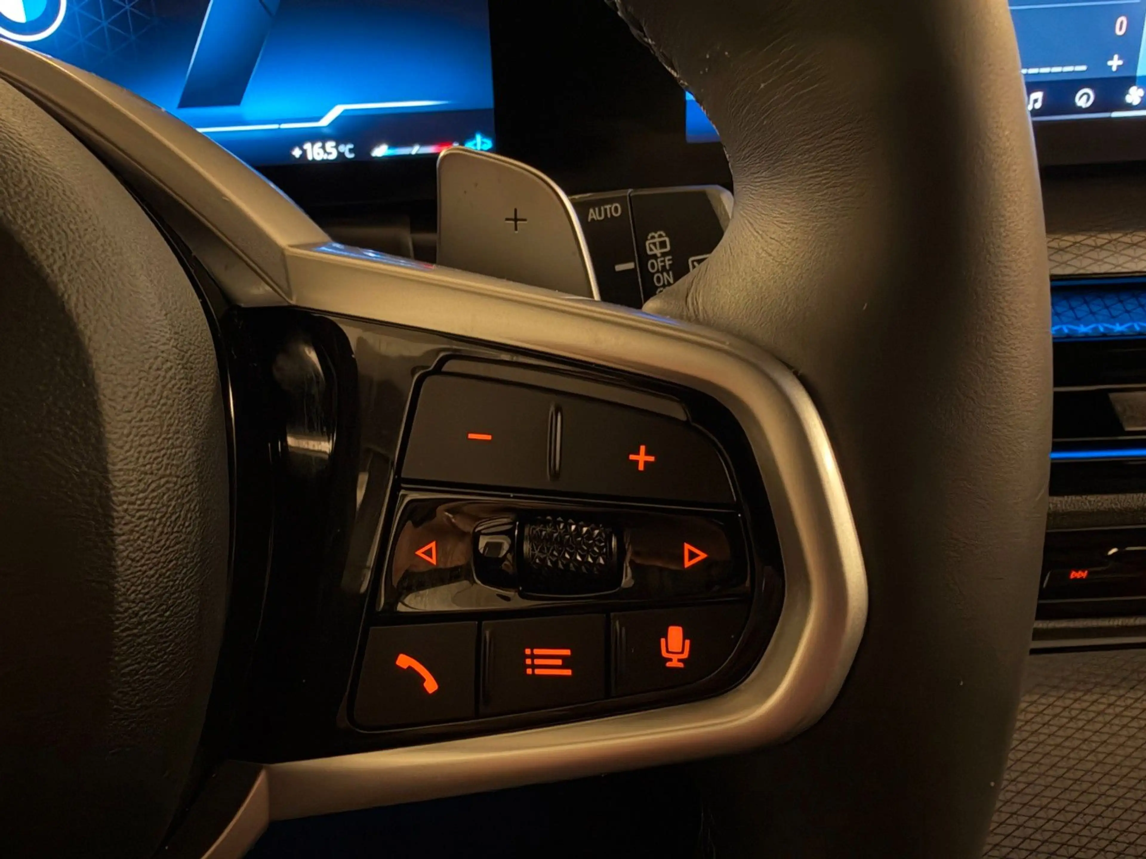 BMW 320 d xDrive M Sport Pro ACC HuD H/K Park 360° — photo 24