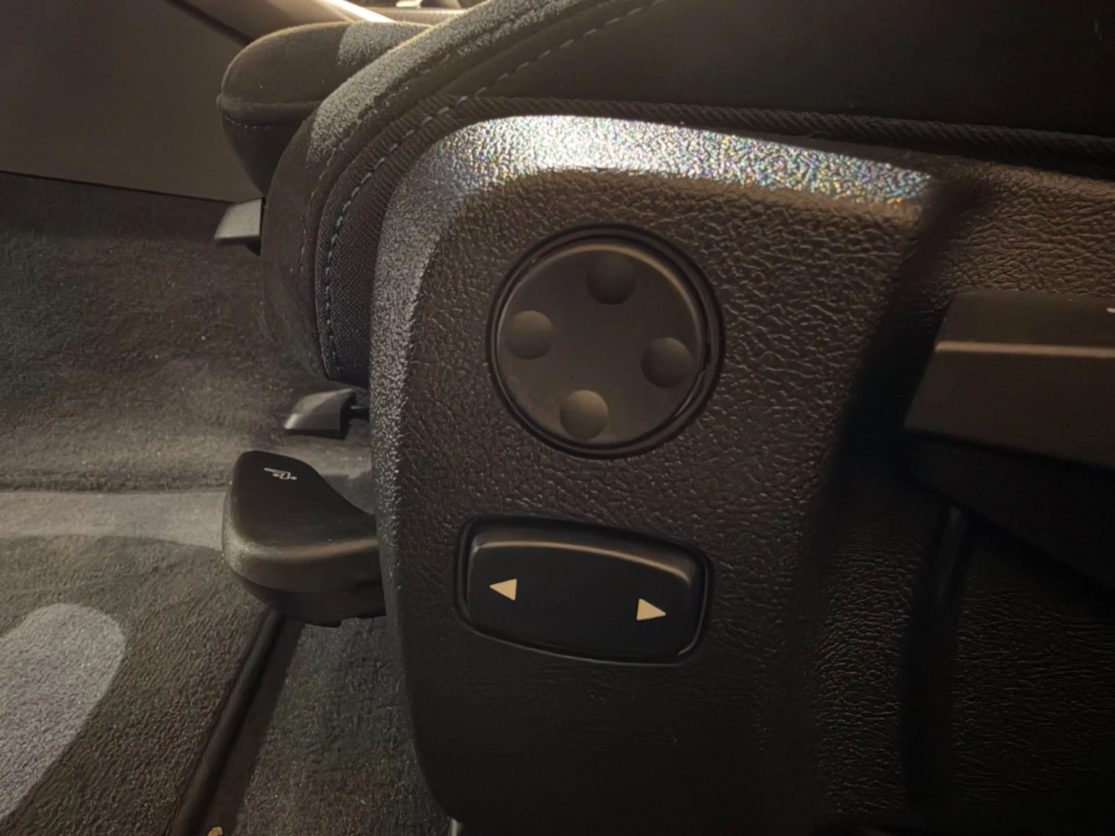 BMW 320 d xDrive M Sport Pro ACC HuD H/K Park 360° — photo 16
