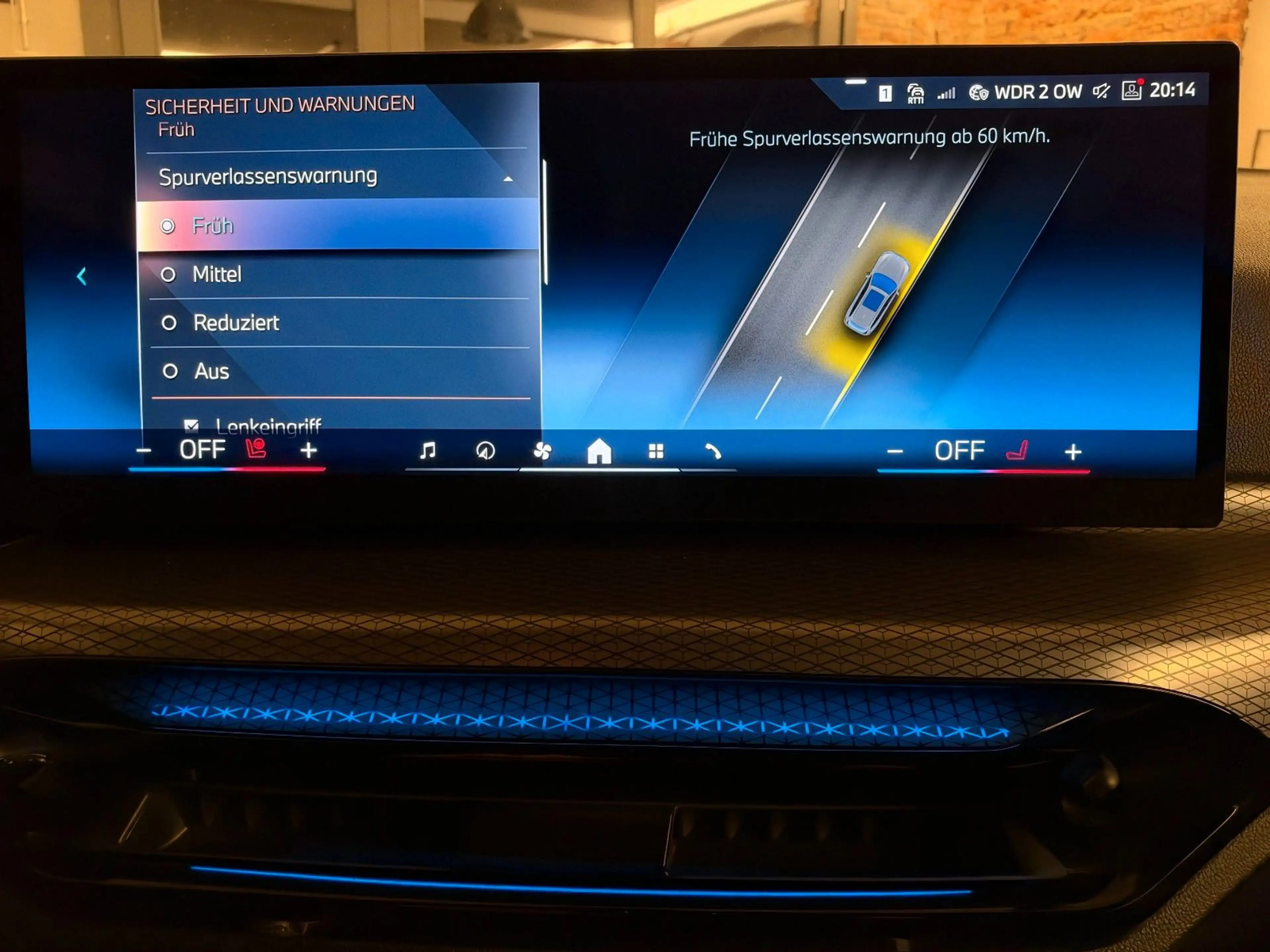 BMW 320 d xDrive M Sport Pro ACC HuD H/K Park 360° — photo 32
