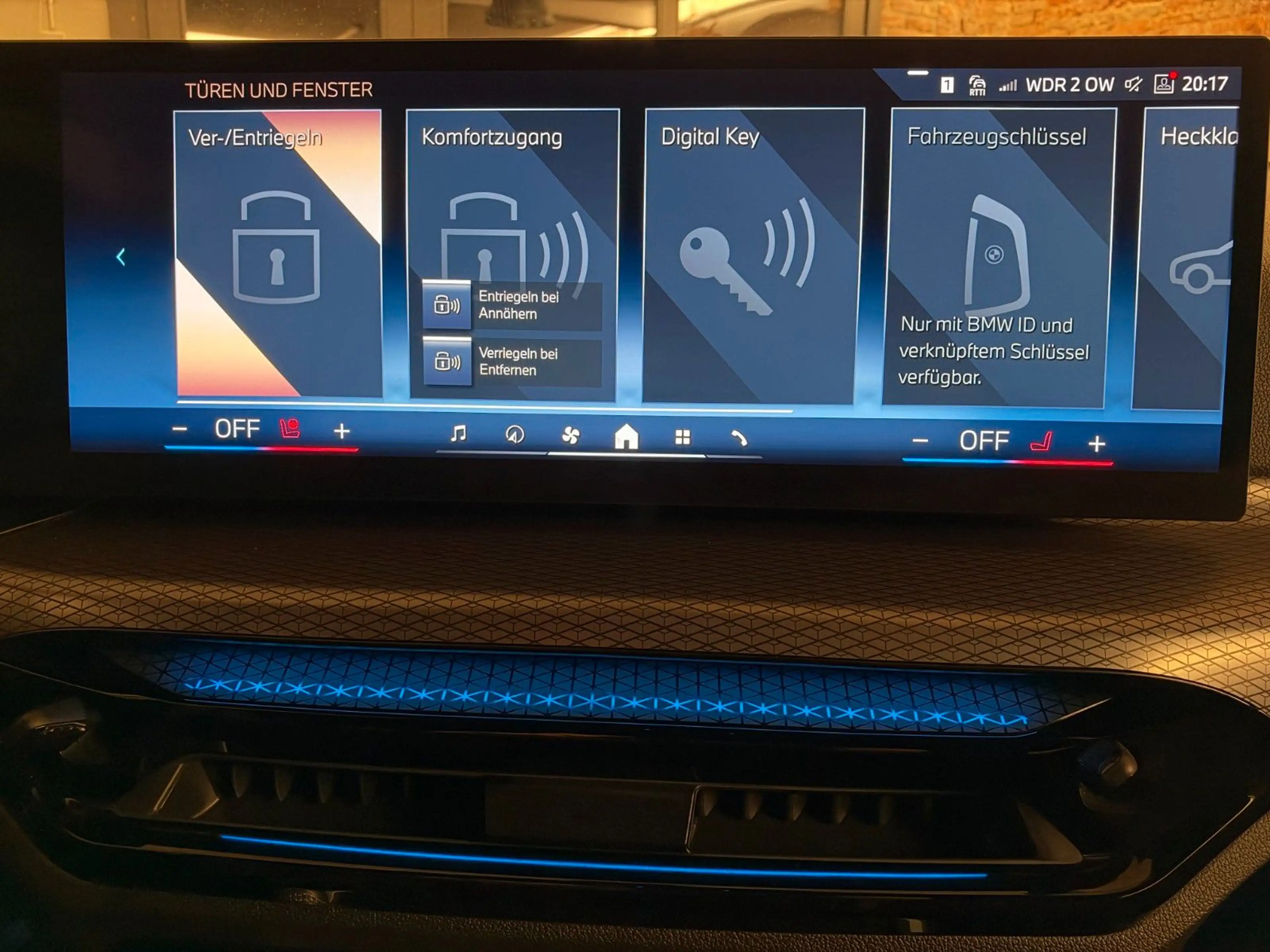 BMW 320 d xDrive M Sport Pro ACC HuD H/K Park 360° — photo 38