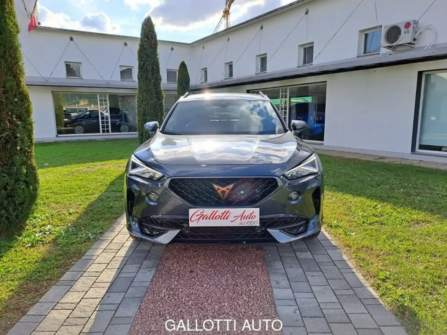 CUPRA Formentor 1.5 TSI DSG Grigio - 2