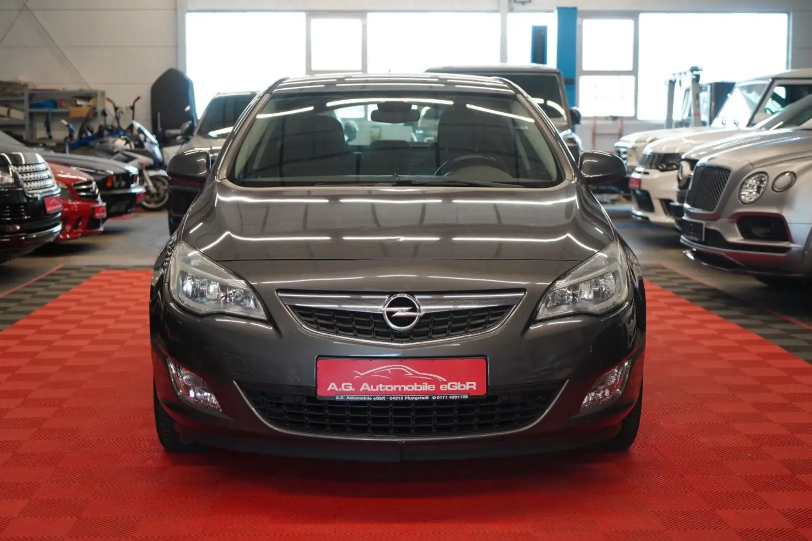 Opel Astra J Lim*MFL*Tempomat*Sitzheizung* Grau - 2