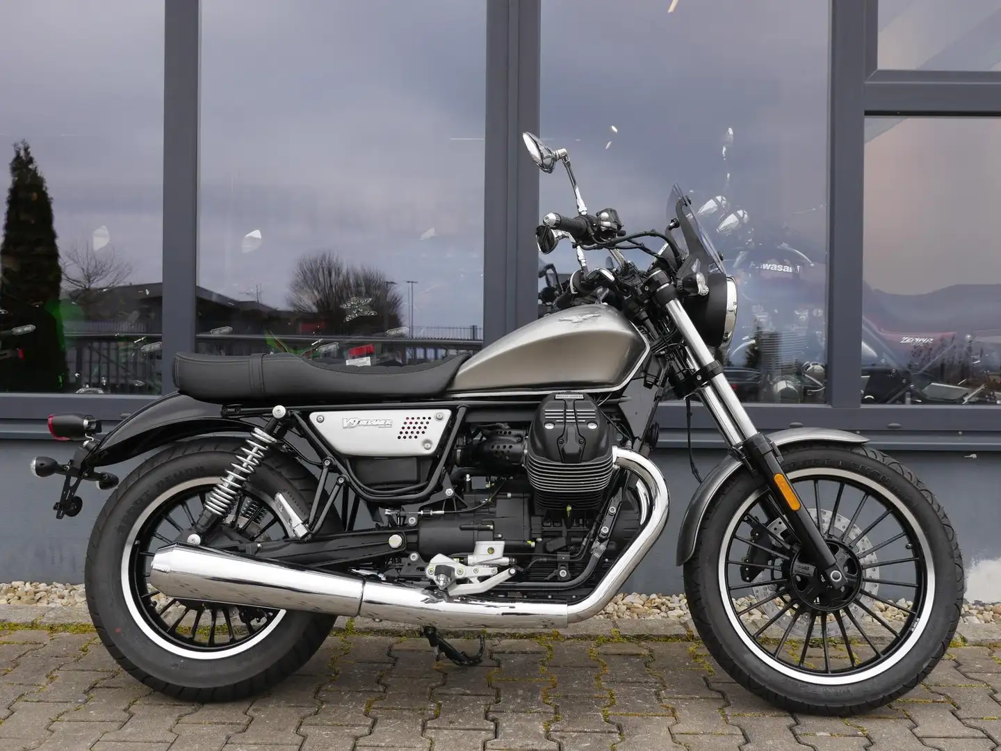 Moto Guzzi V 9 V9 Roamer Aktionspreis - 1
