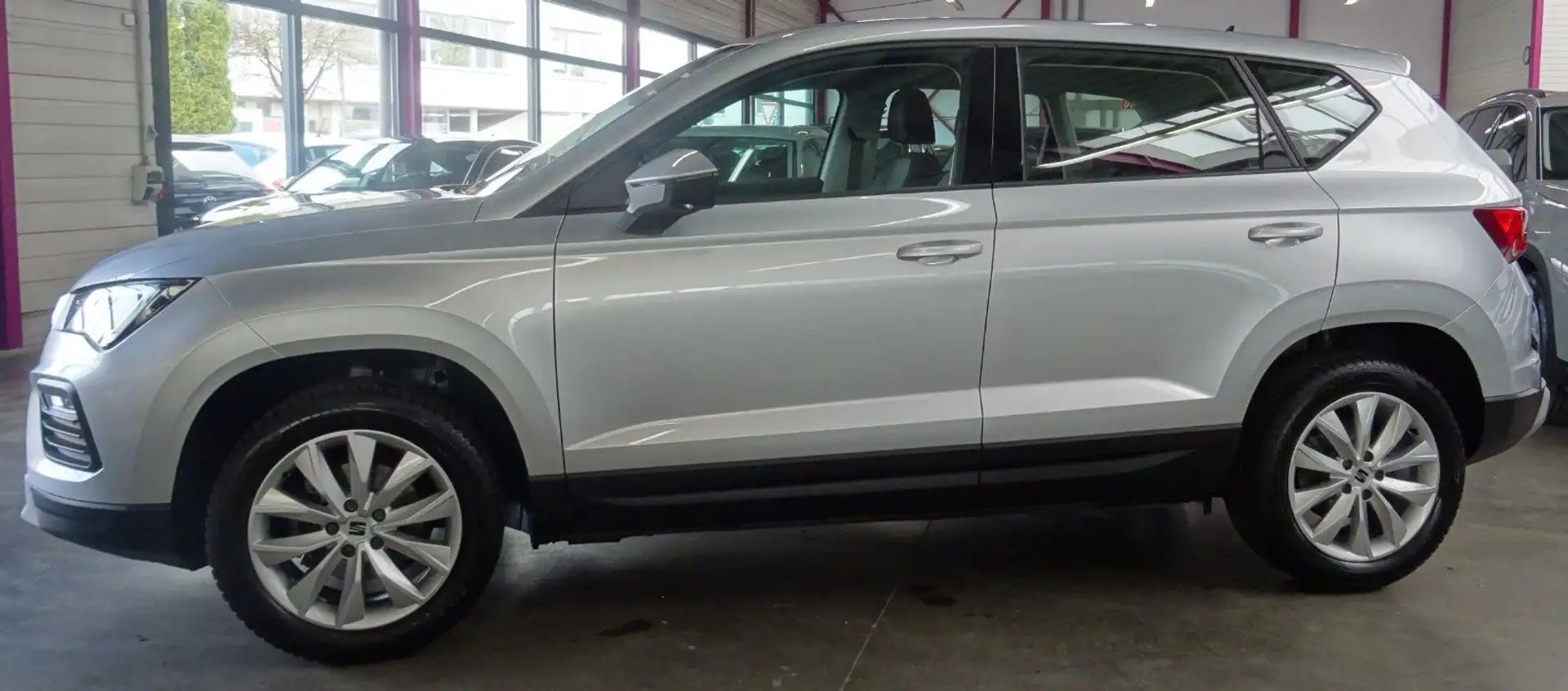 SEAT Ateca ATECA 1.5 TSI STYLE*AHK**WERKSGARANTIE** Argento - 2
