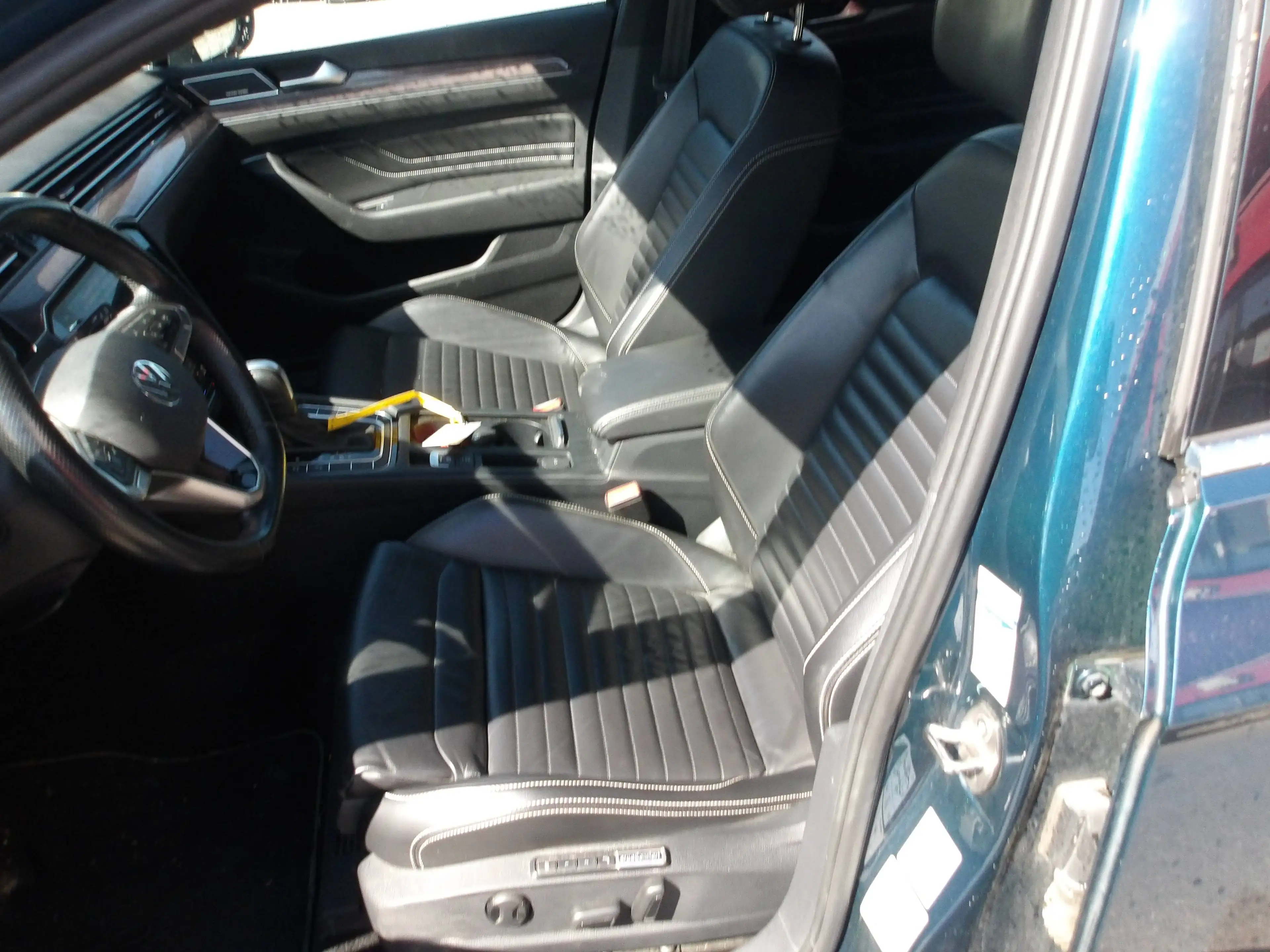 Volkswagen Passat Alltrack Alltrack 4Motion "AHV,Kamera,Webasto" — photo 10