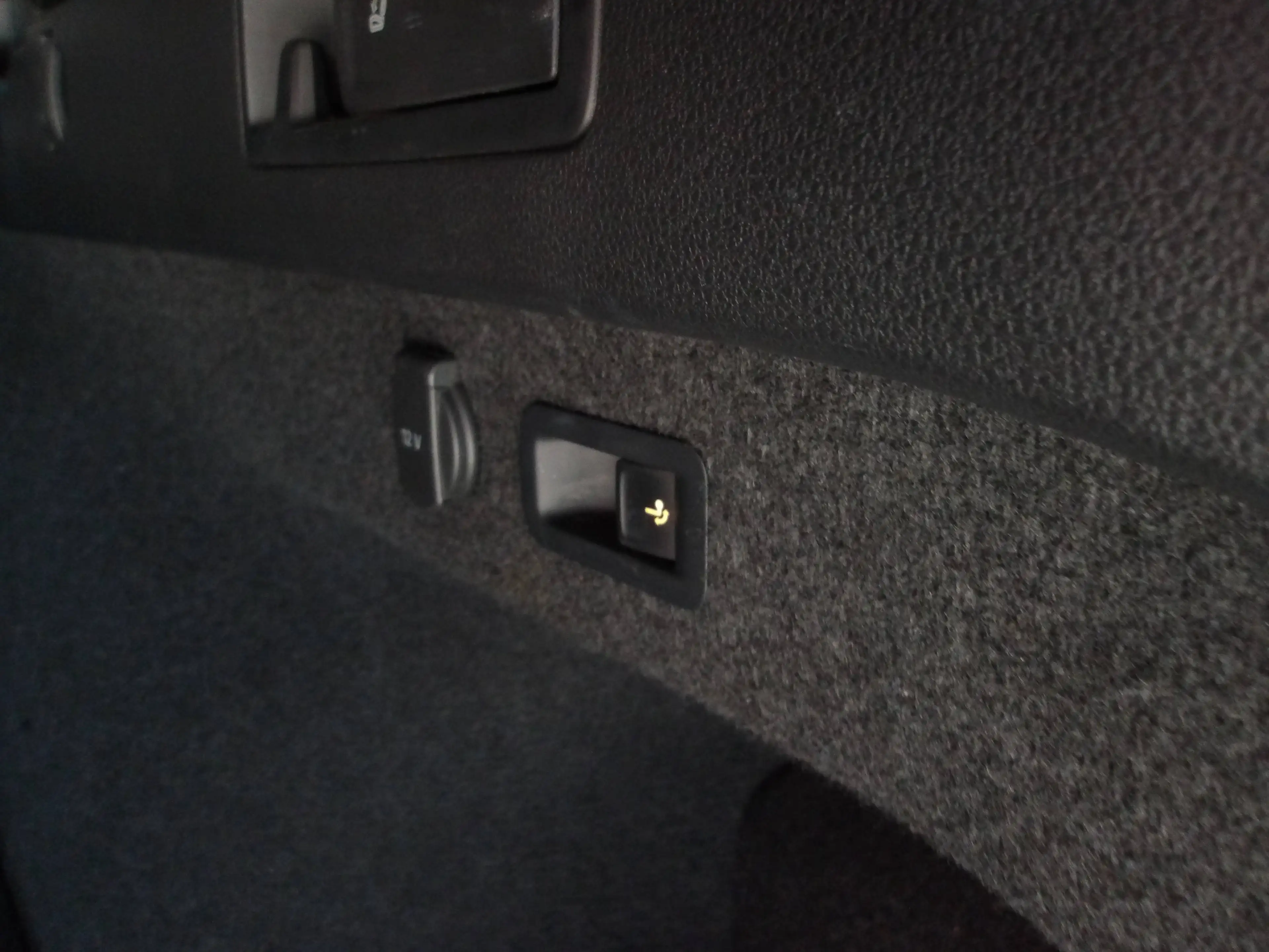 Volkswagen Passat Alltrack Alltrack 4Motion "AHV,Kamera,Webasto" — photo 8