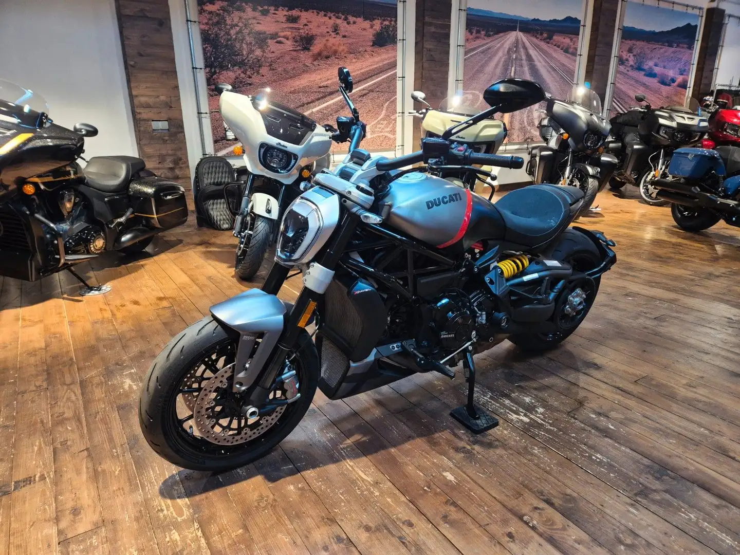 Ducati XDiavel Dark S + Vorteilspaket 250€/4,99 Gris - 2