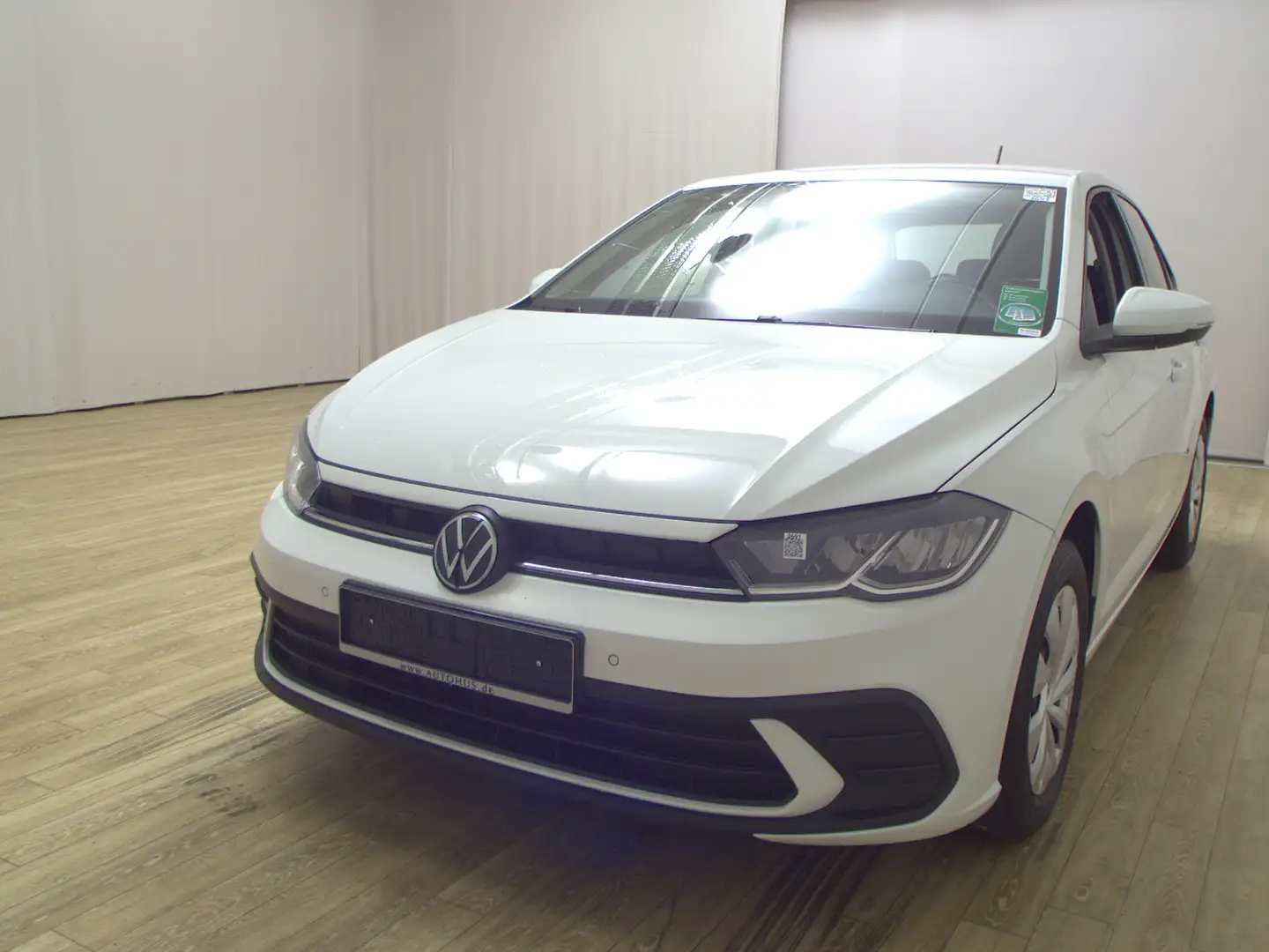 Volkswagen Polo 1.0 TSI Life Navi Navi LED RFK DC PDC Shz Weiß - 2
