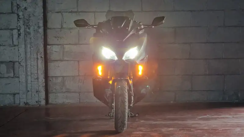 Honda Forza 750 - foto 8