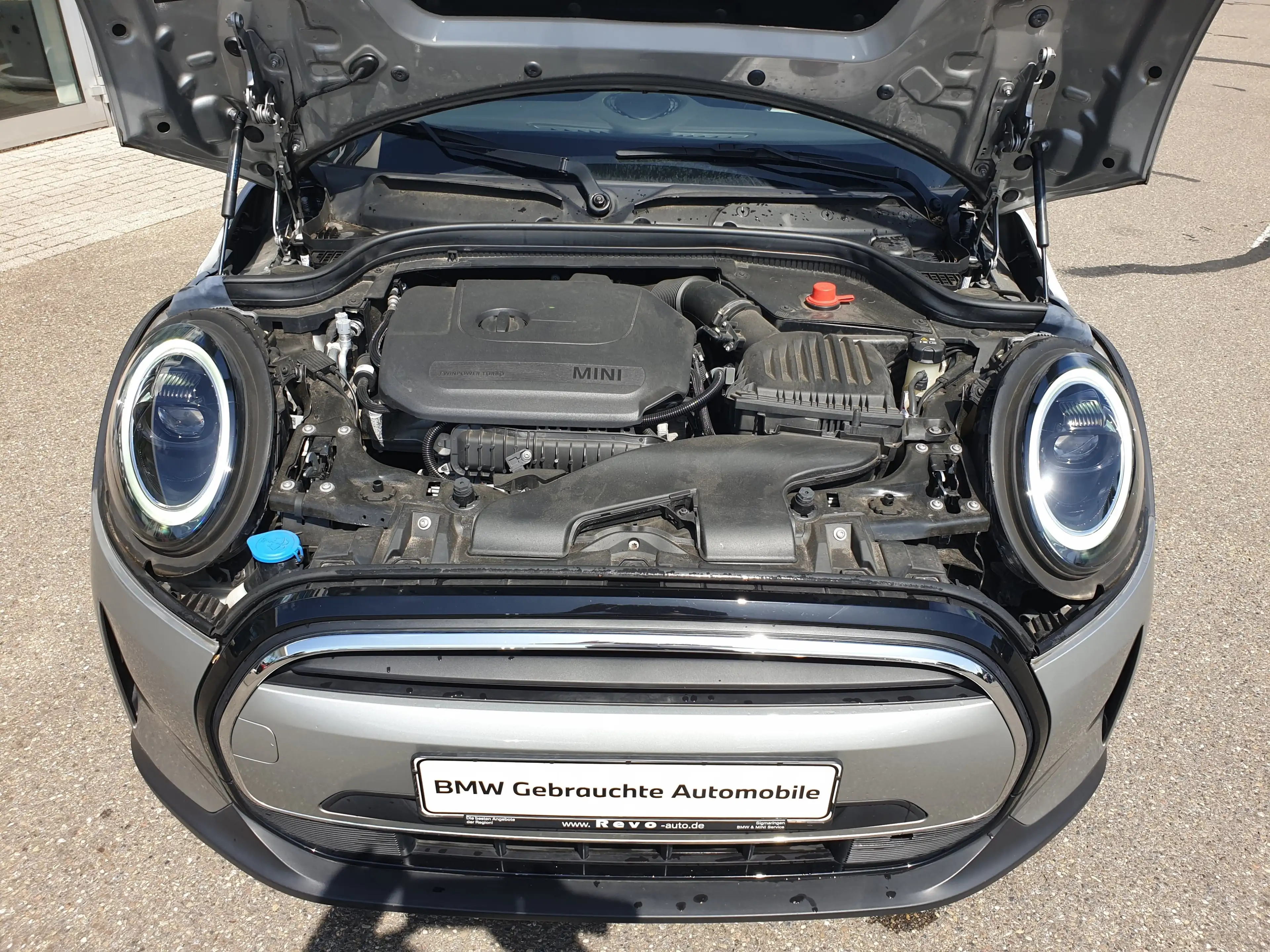 MINI Cooper Essential Trim Aut PDC Tempo DriveAss — photo 10