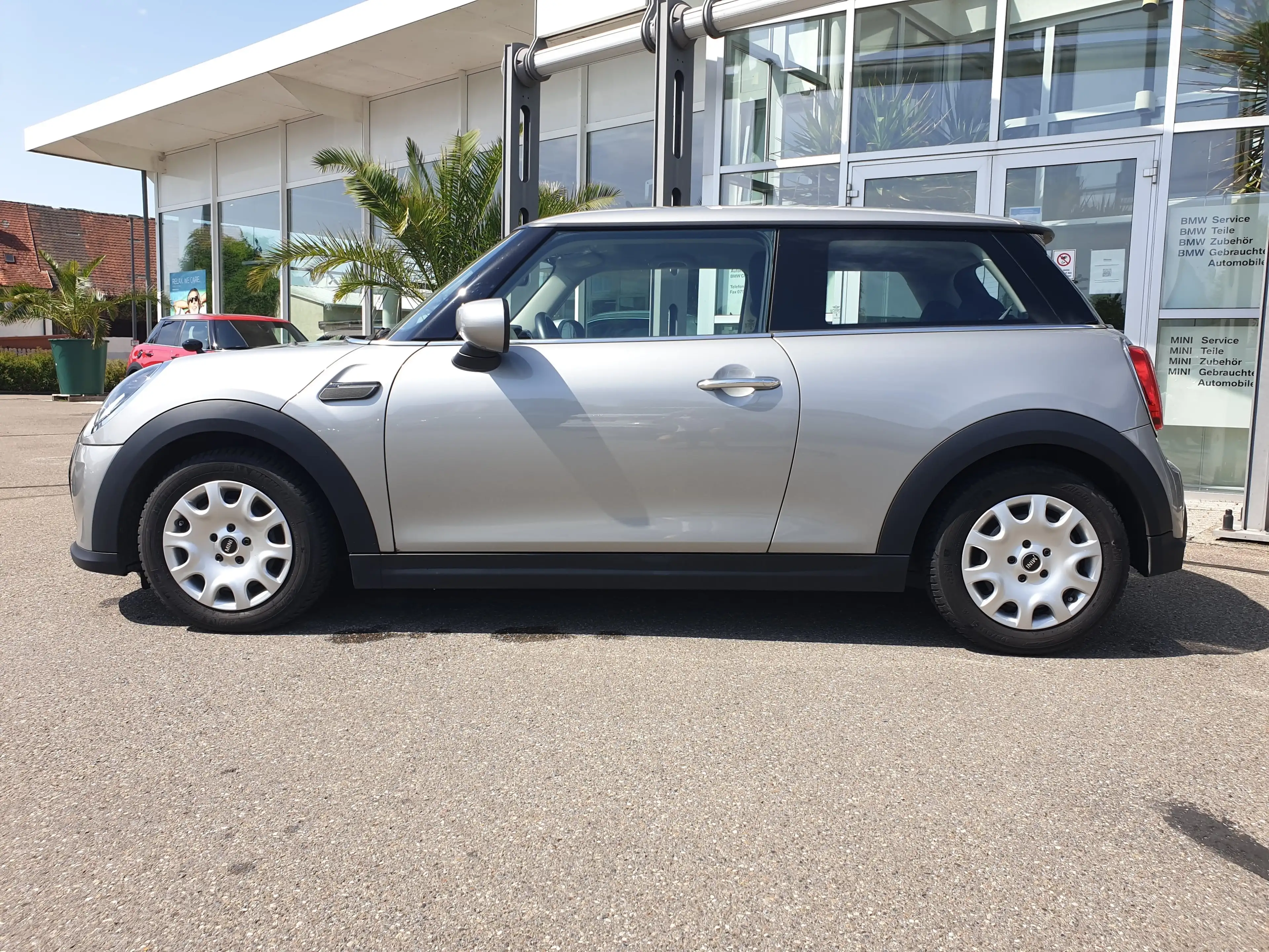 MINI Cooper Essential Trim Aut PDC Tempo DriveAss — photo 8