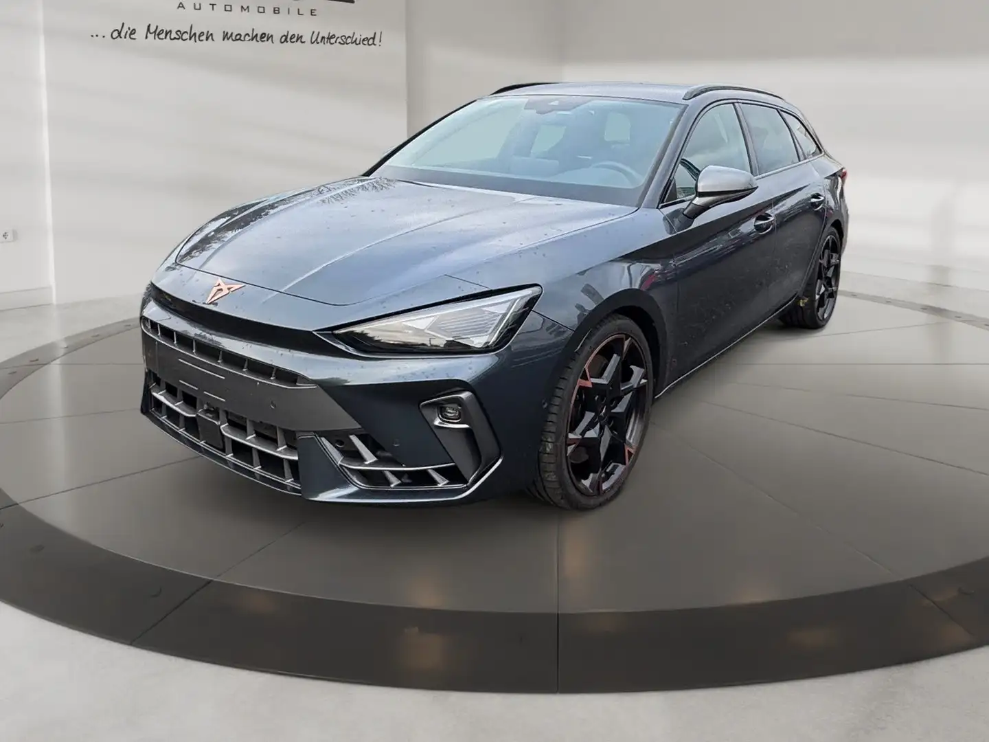 CUPRA Leon Sportstourer VZ 2.0 TSI 4Drive LED/Assist/u Grau - 2