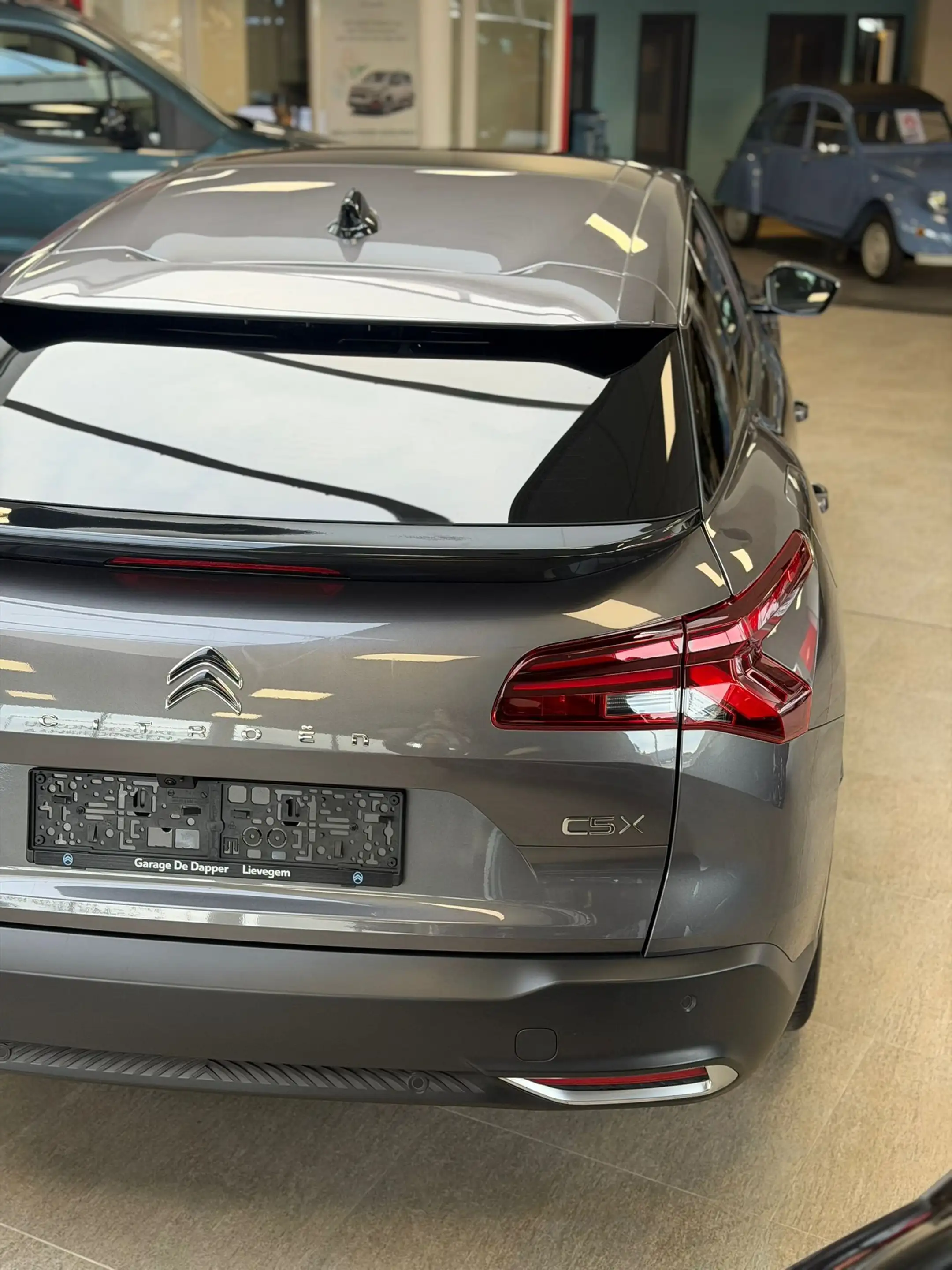 Citroen C5 X C5 X Plug- in Hybrid MAX 225PK // panodak — photo 7