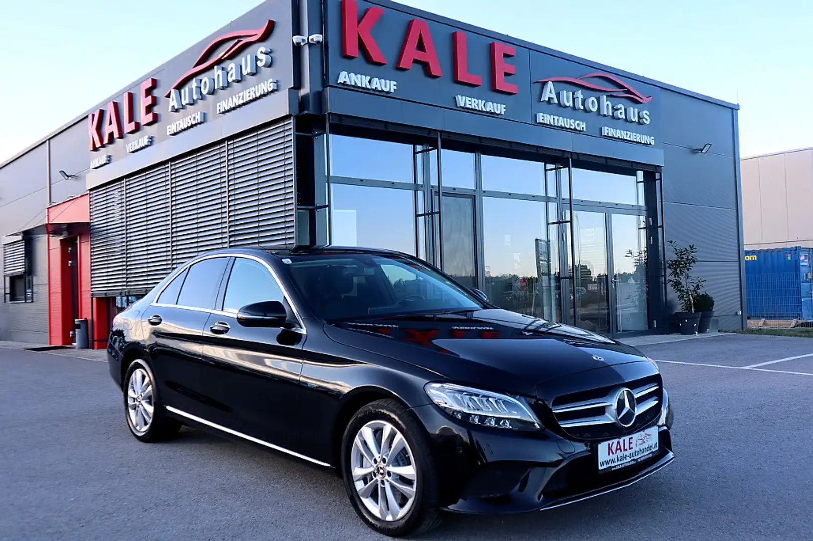Mercedes-Benz C 300 de PHEV Aut. Avantgarde *1.Besitz*Leder* Schwarz - 1