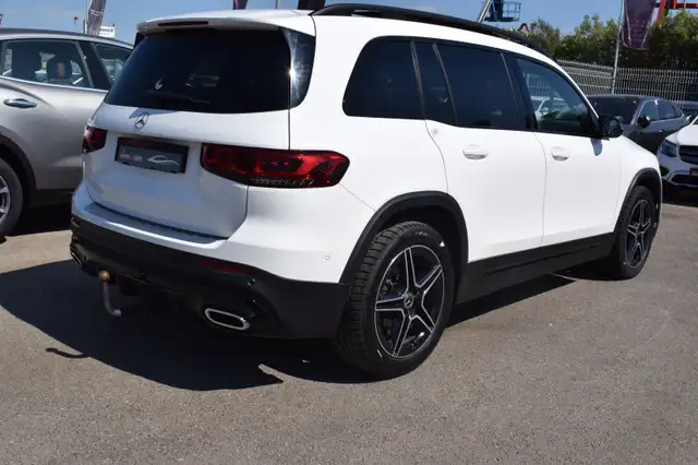 Mercedes-Benz GLB Class view 6