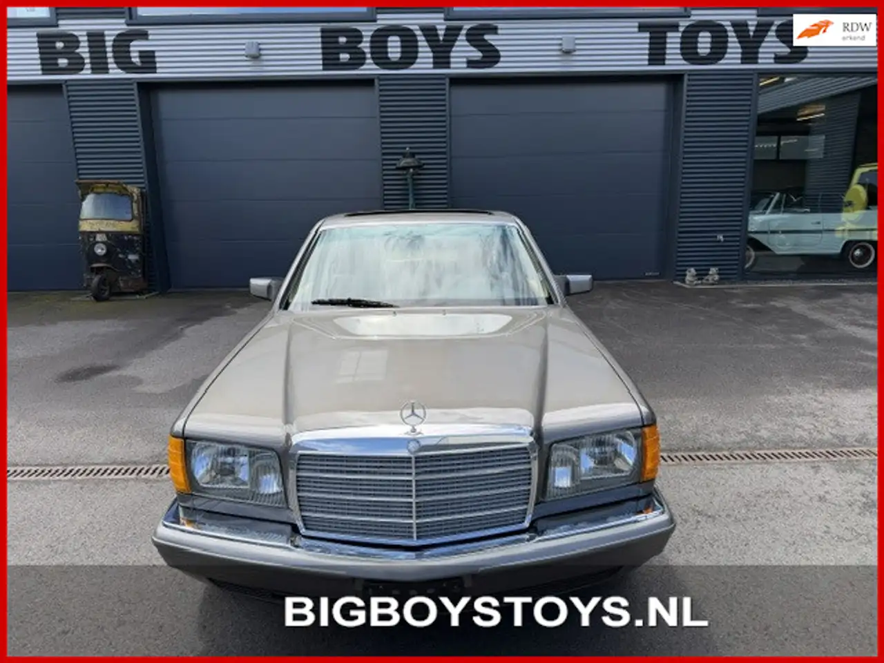 Mercedes-Benz 300 SD Turbo Diesel, foto 1